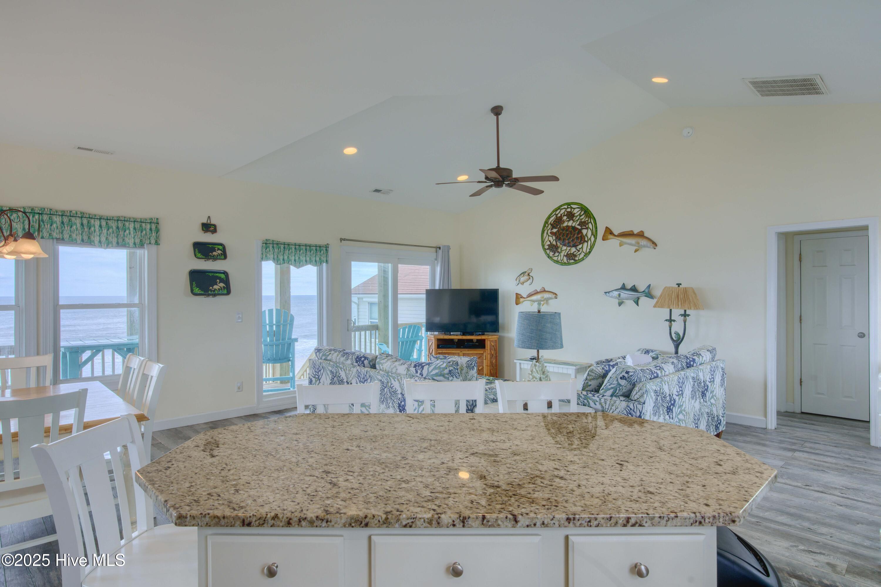 4414 Island Drive