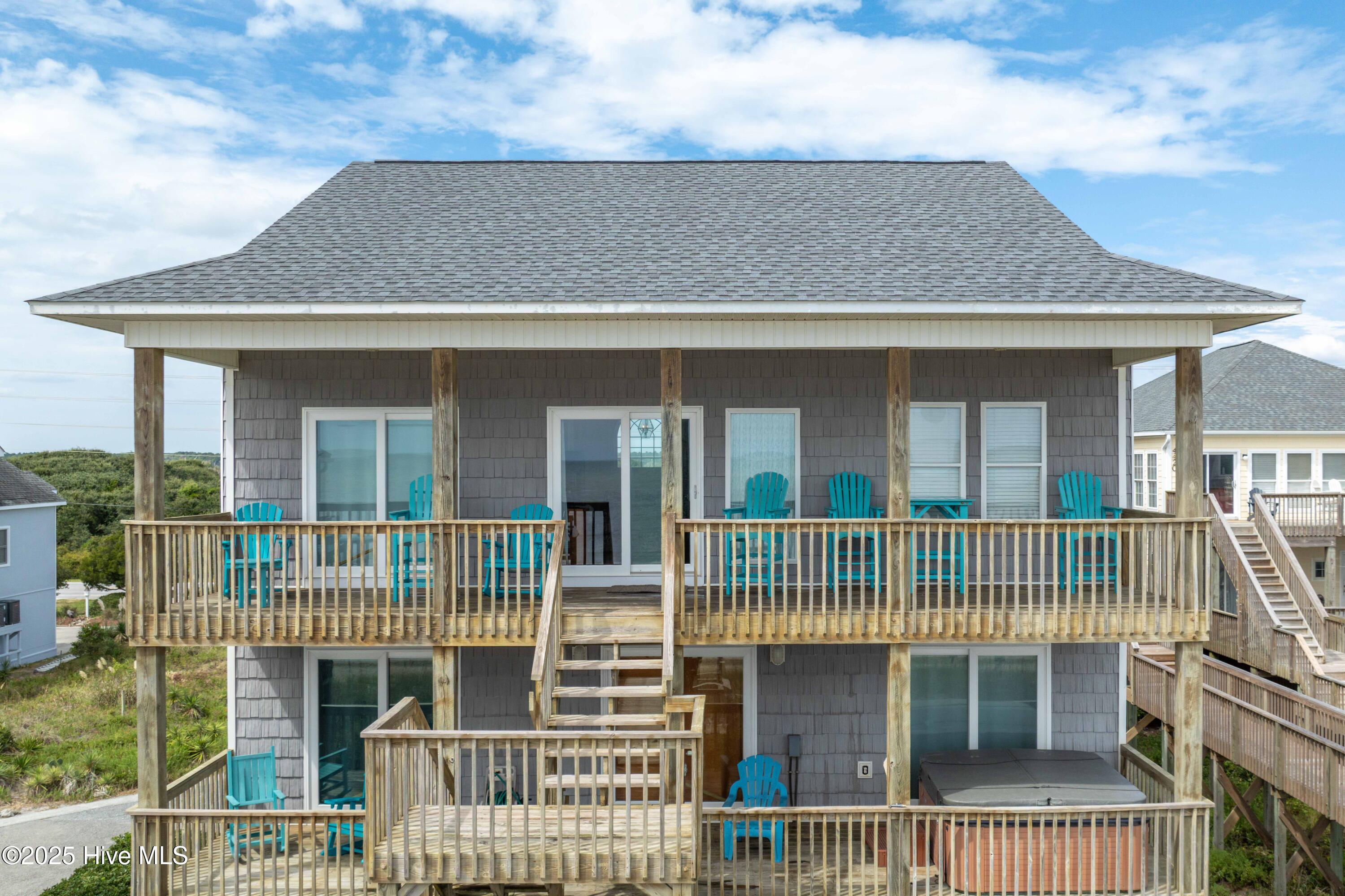 4414 Island Drive