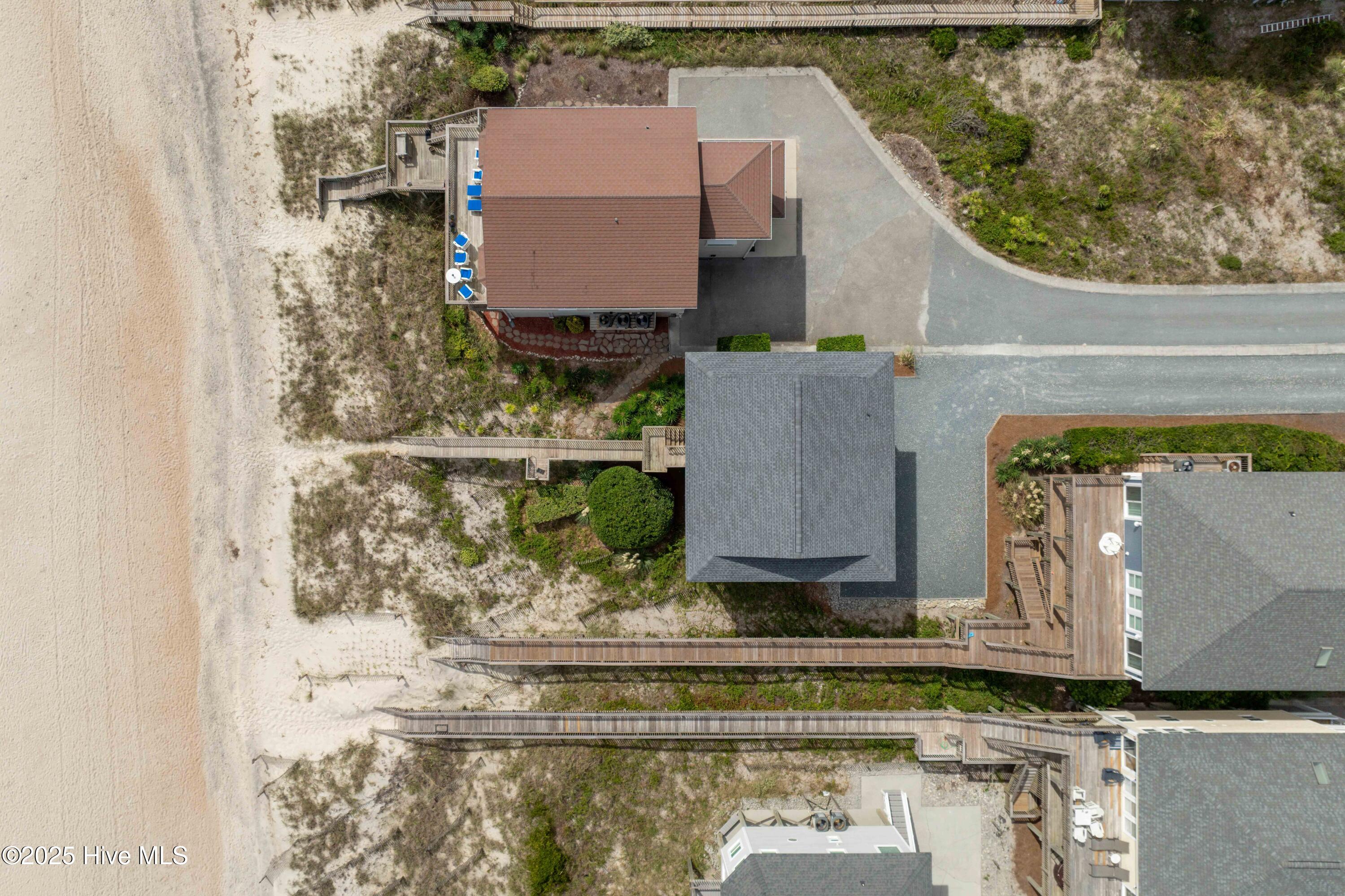 4414 Island Drive
