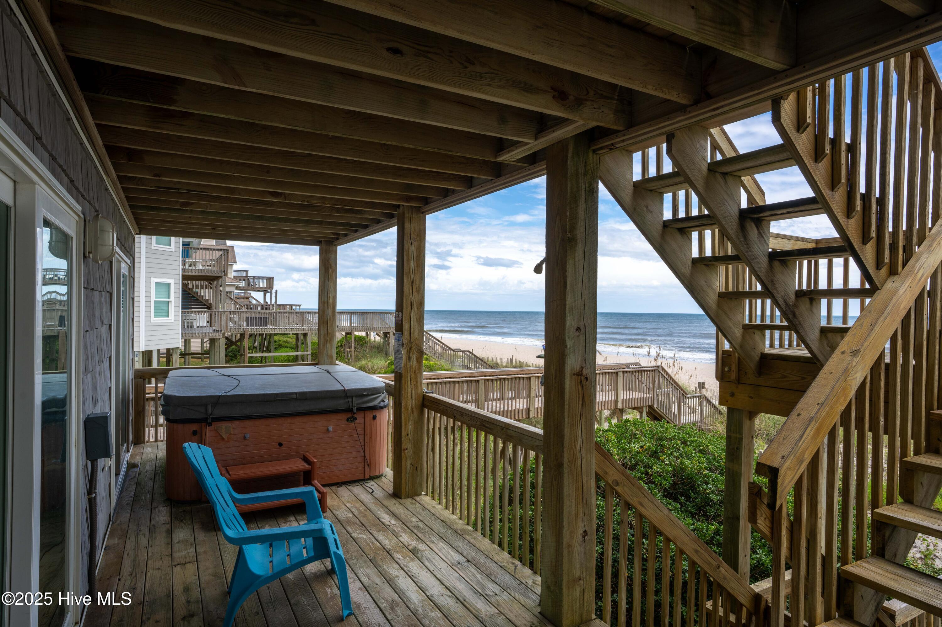 4414 Island Drive