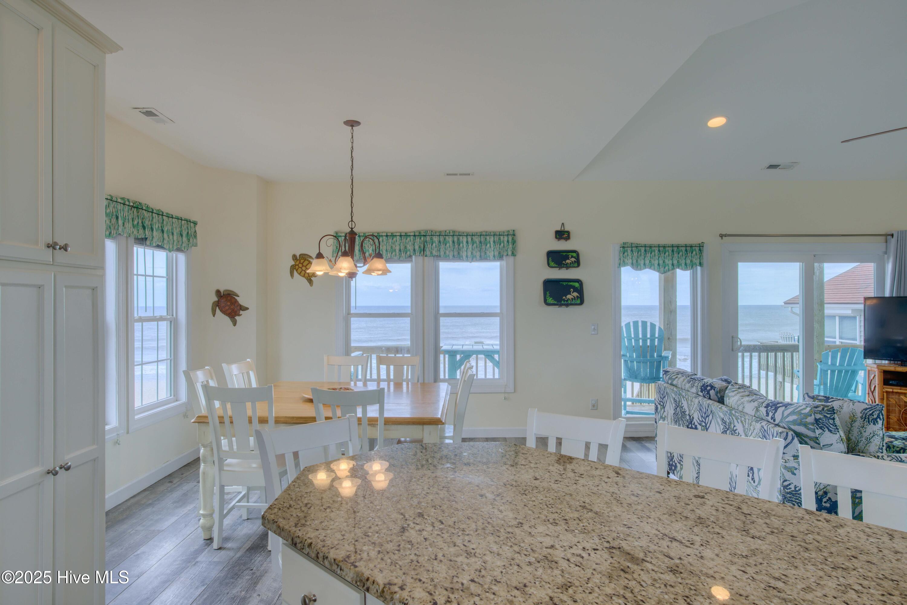 4414 Island Drive