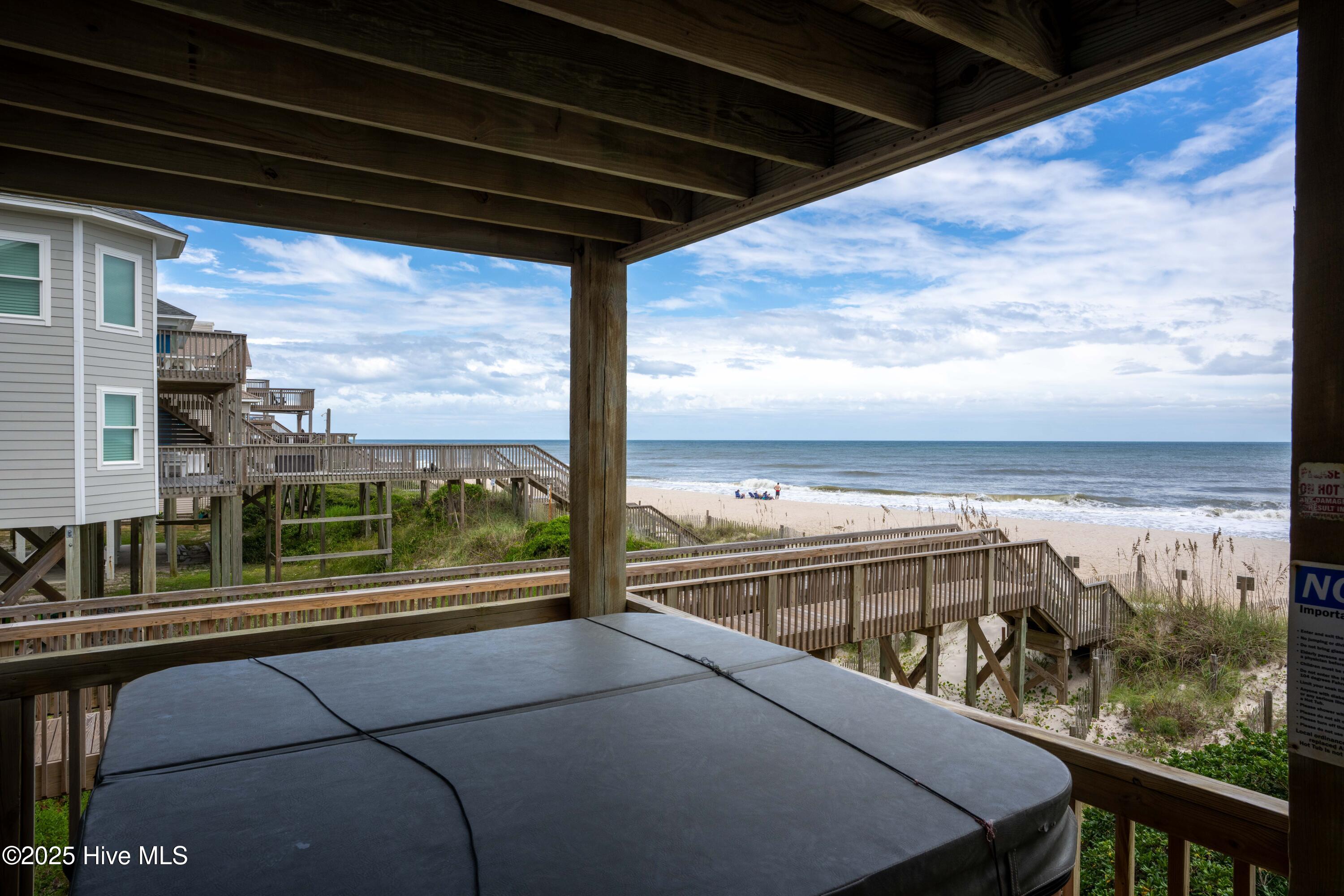 4414 Island Drive