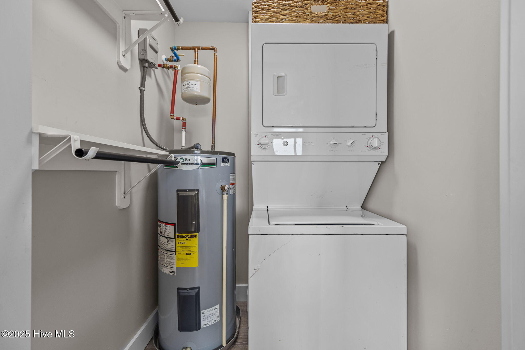 892 New River Inlet Road 21