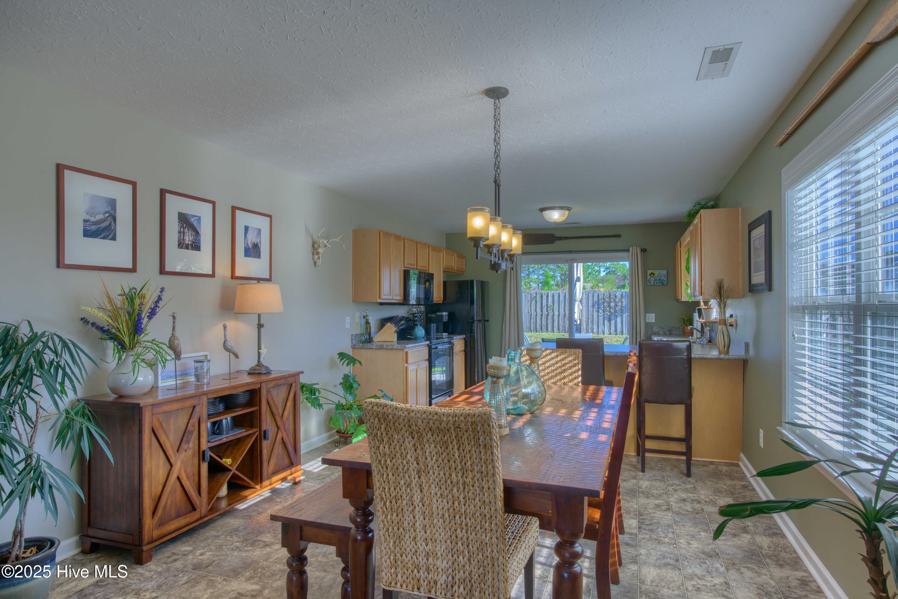333 Rose Bud Lane