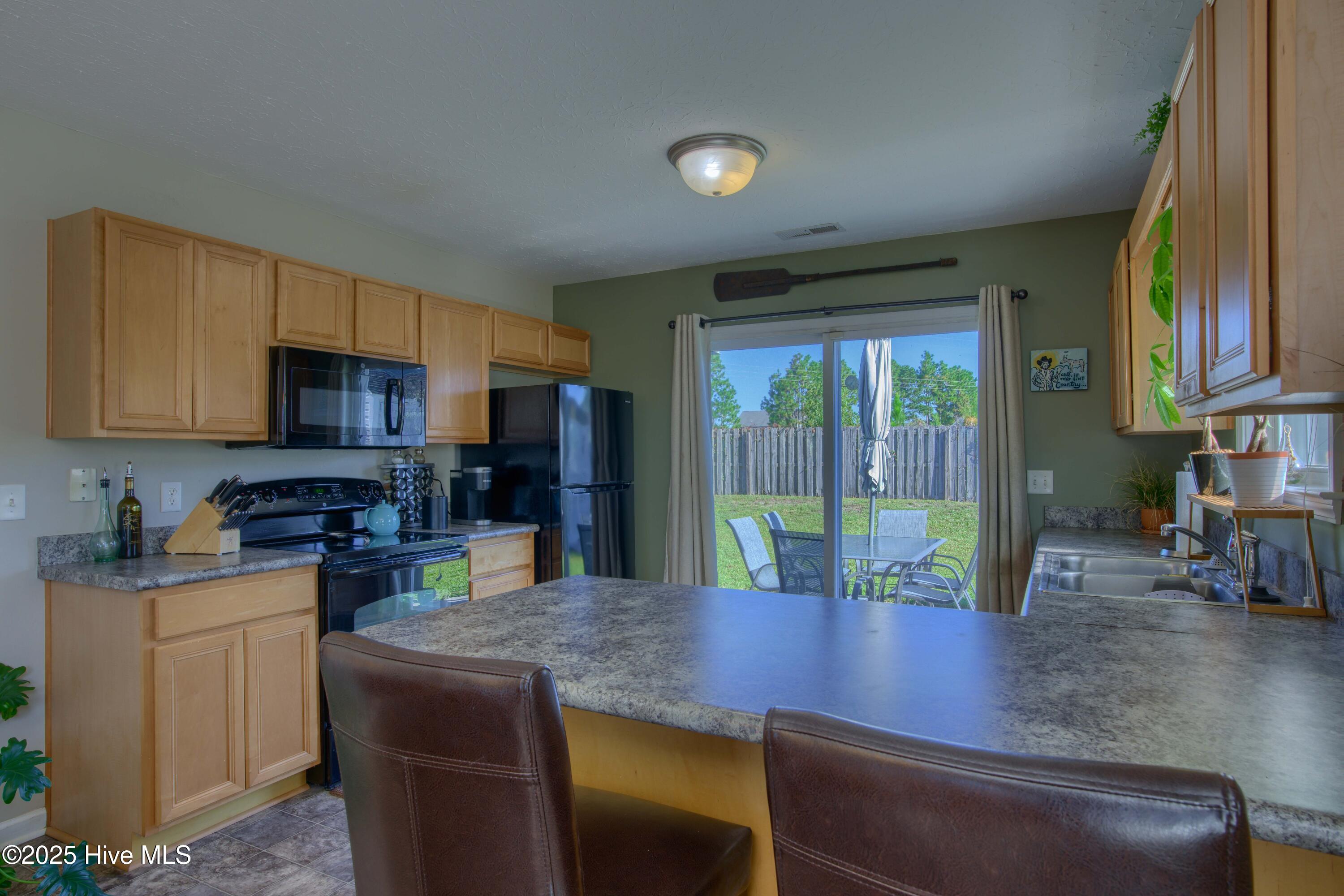333 Rose Bud Lane
