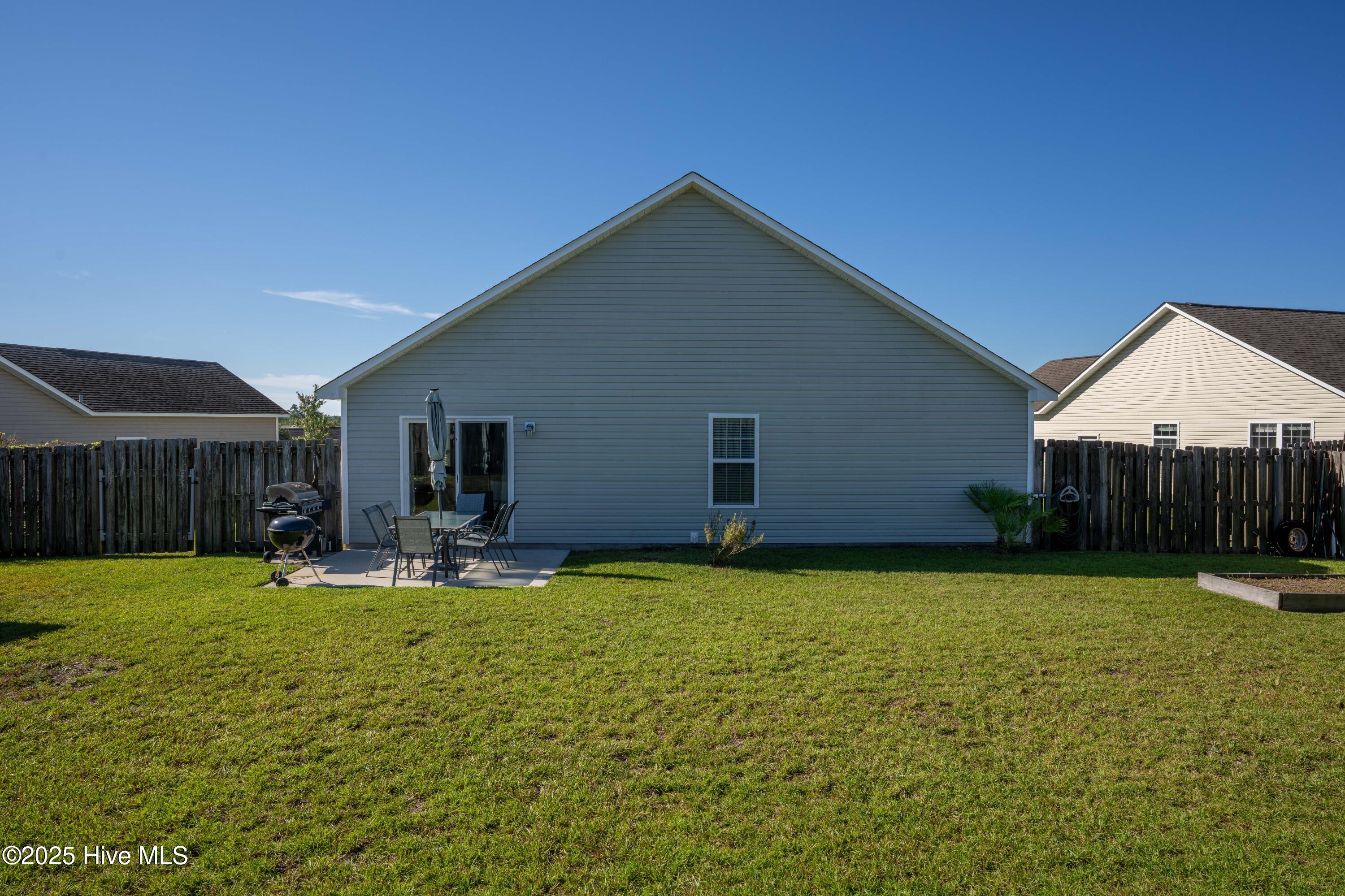 333 Rose Bud Lane