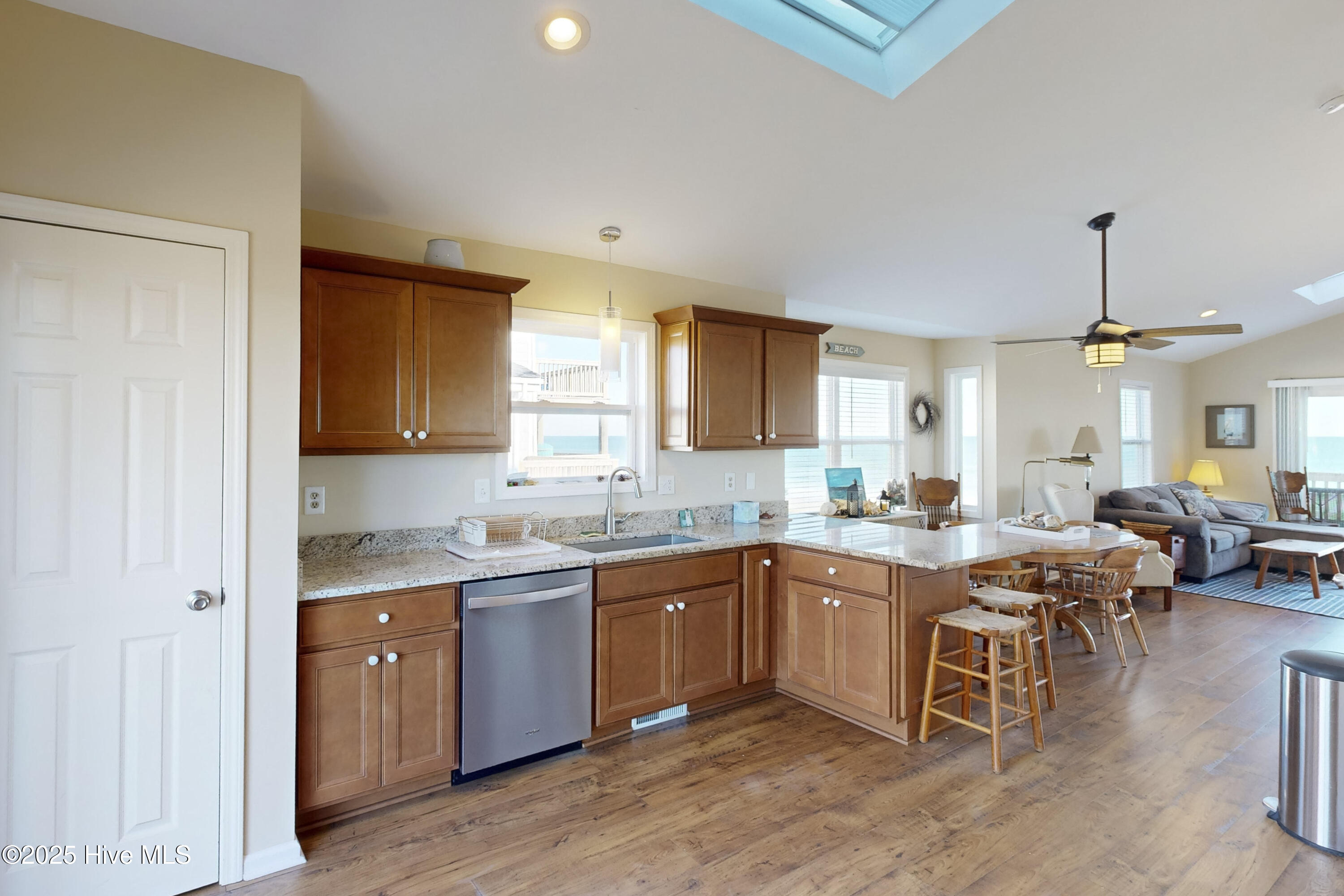 1768 New River Inlet Road, 5