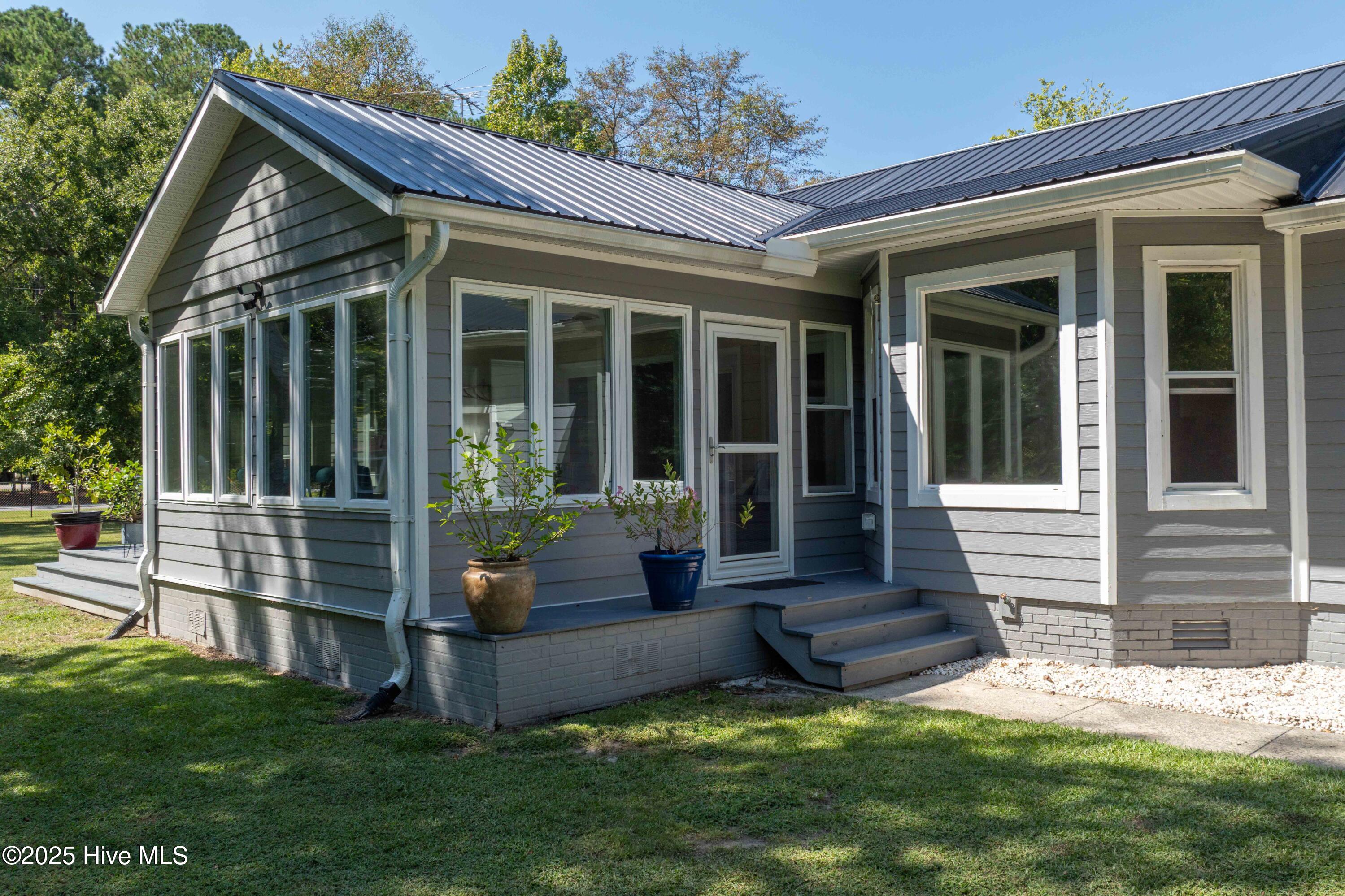 102 Ridgewood Trail