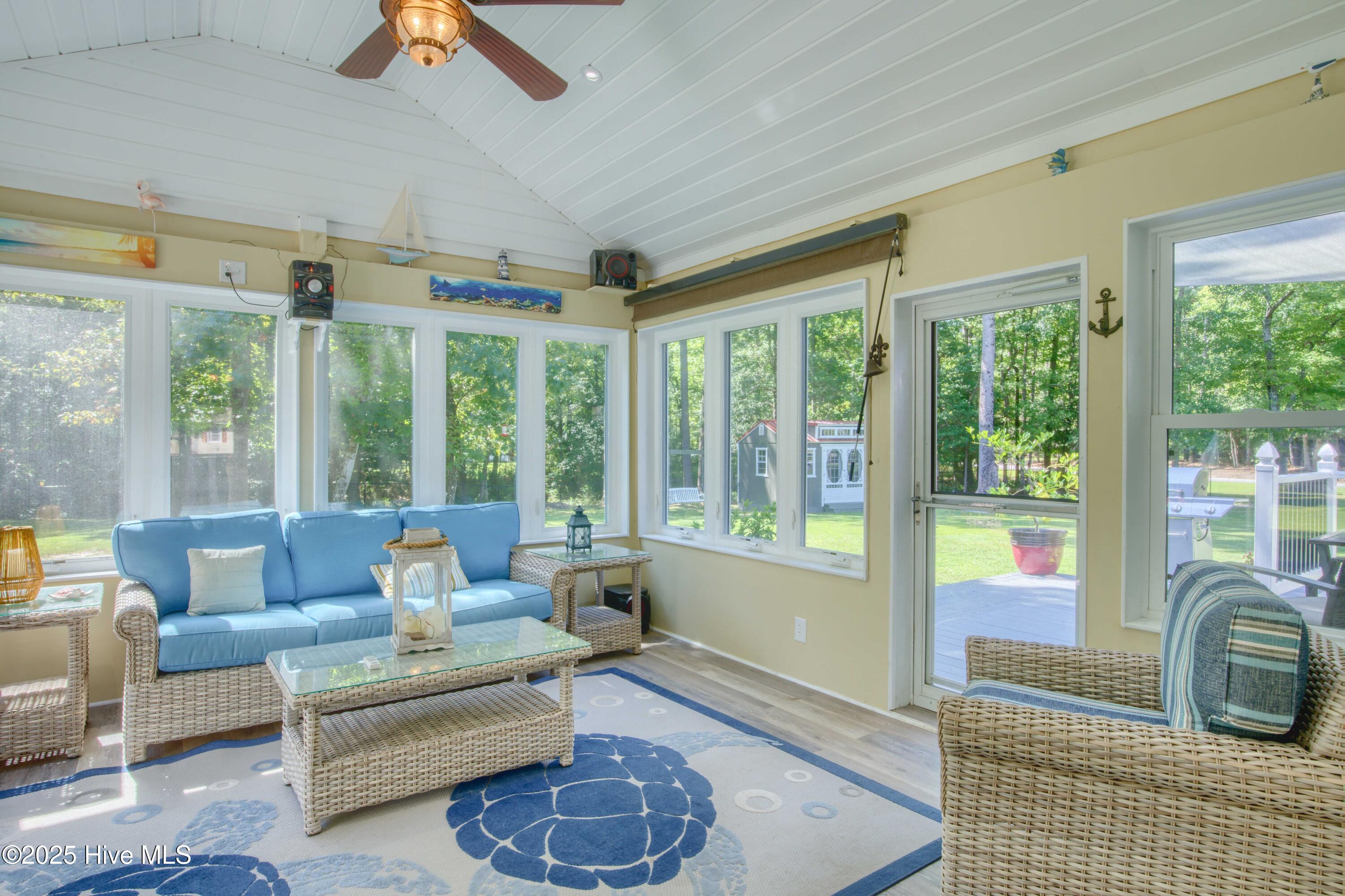 102 Ridgewood Trail
