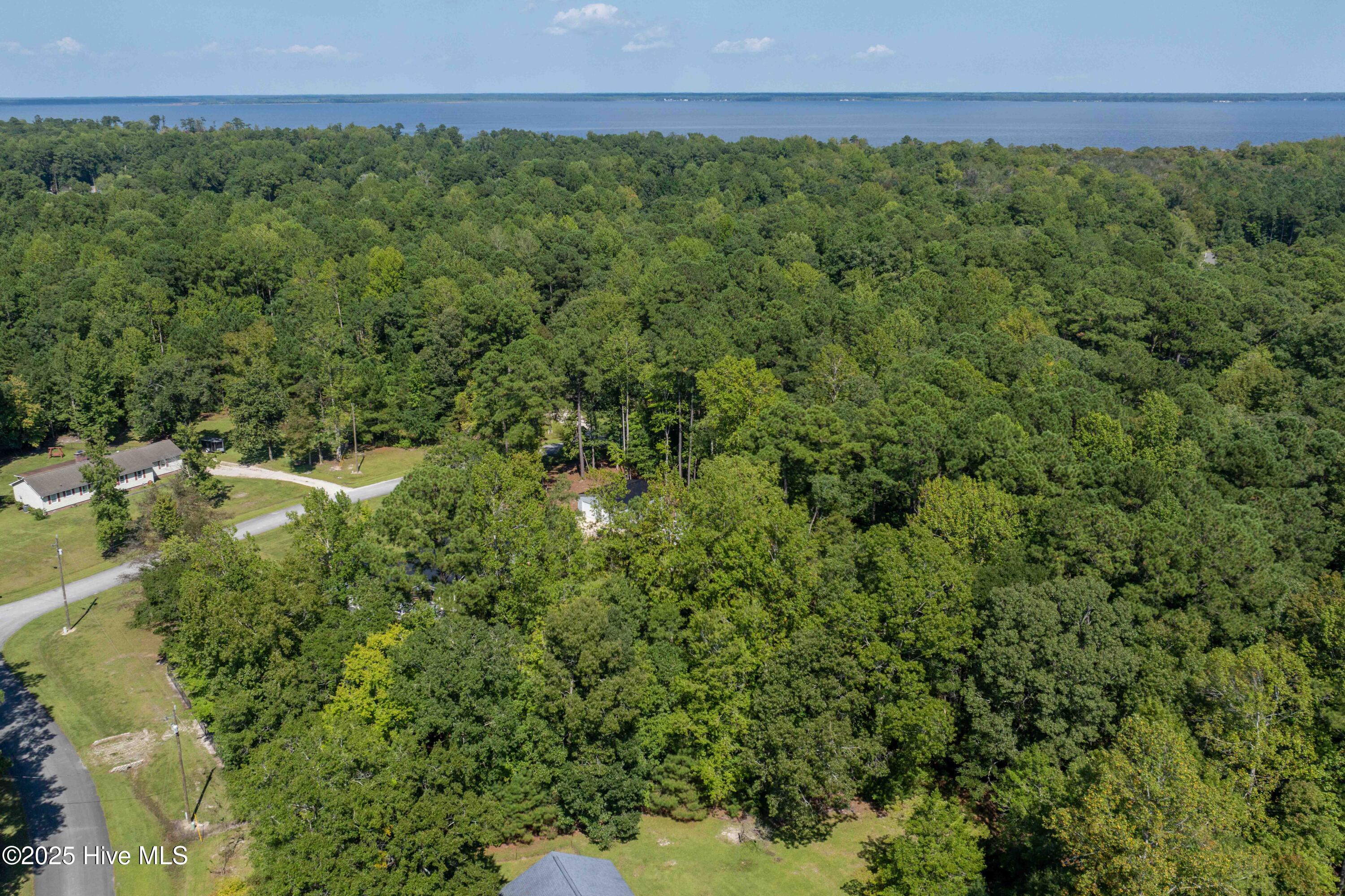 102 Ridgewood Trail
