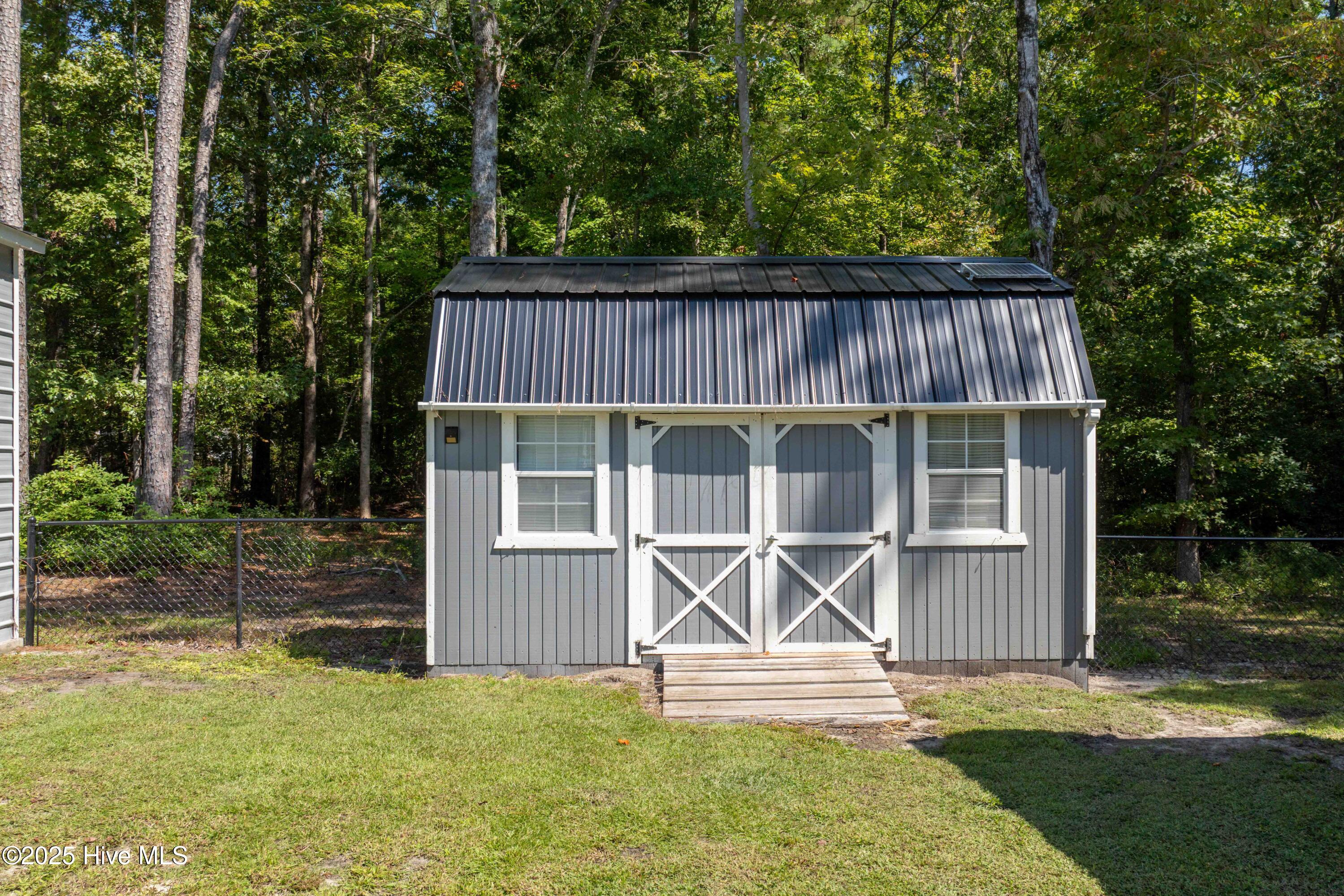 102 Ridgewood Trail