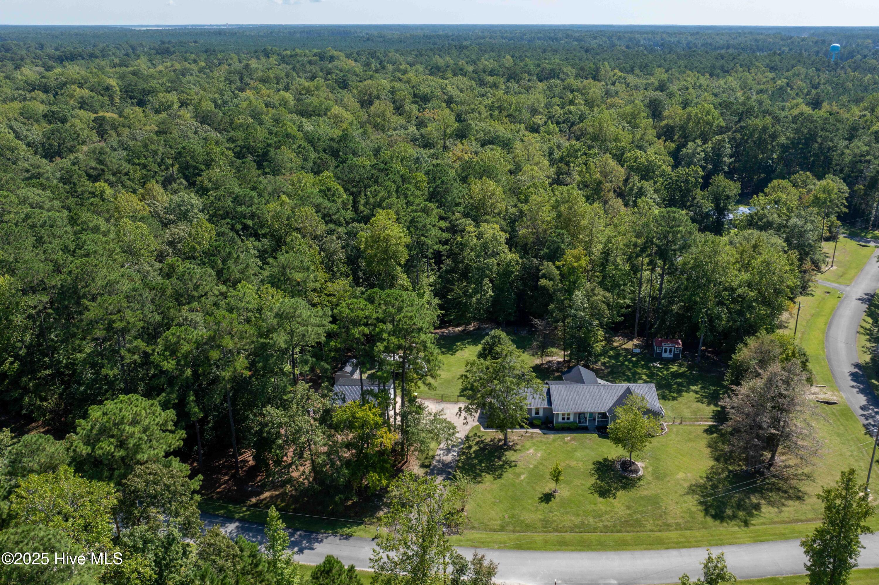 102 Ridgewood Trail