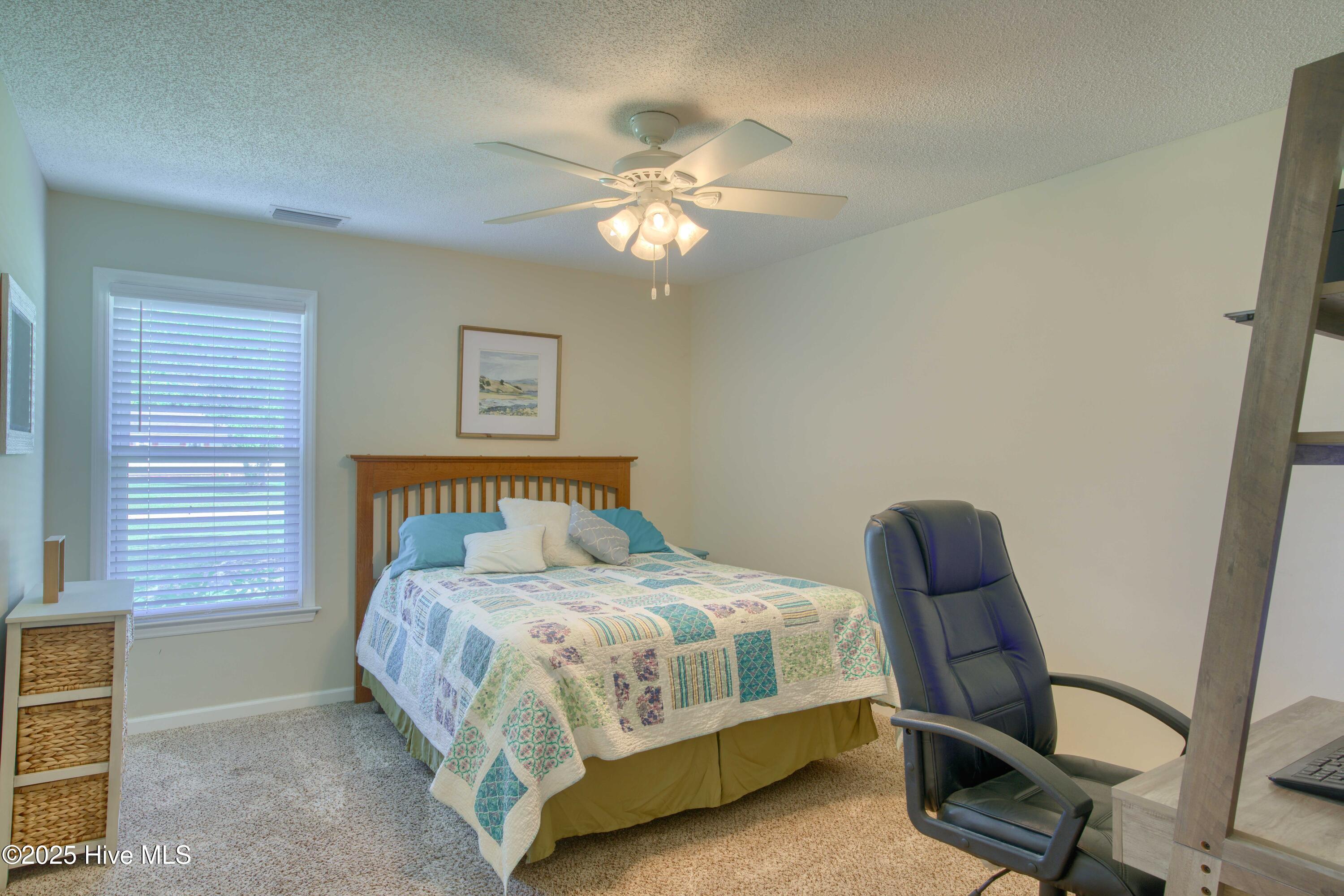 102 Ridgewood Trail