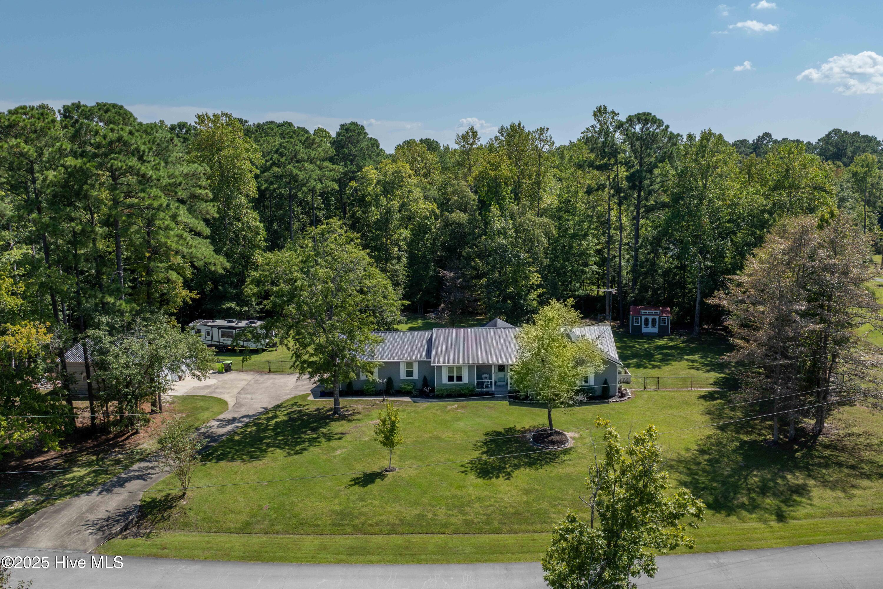 102 Ridgewood Trail
