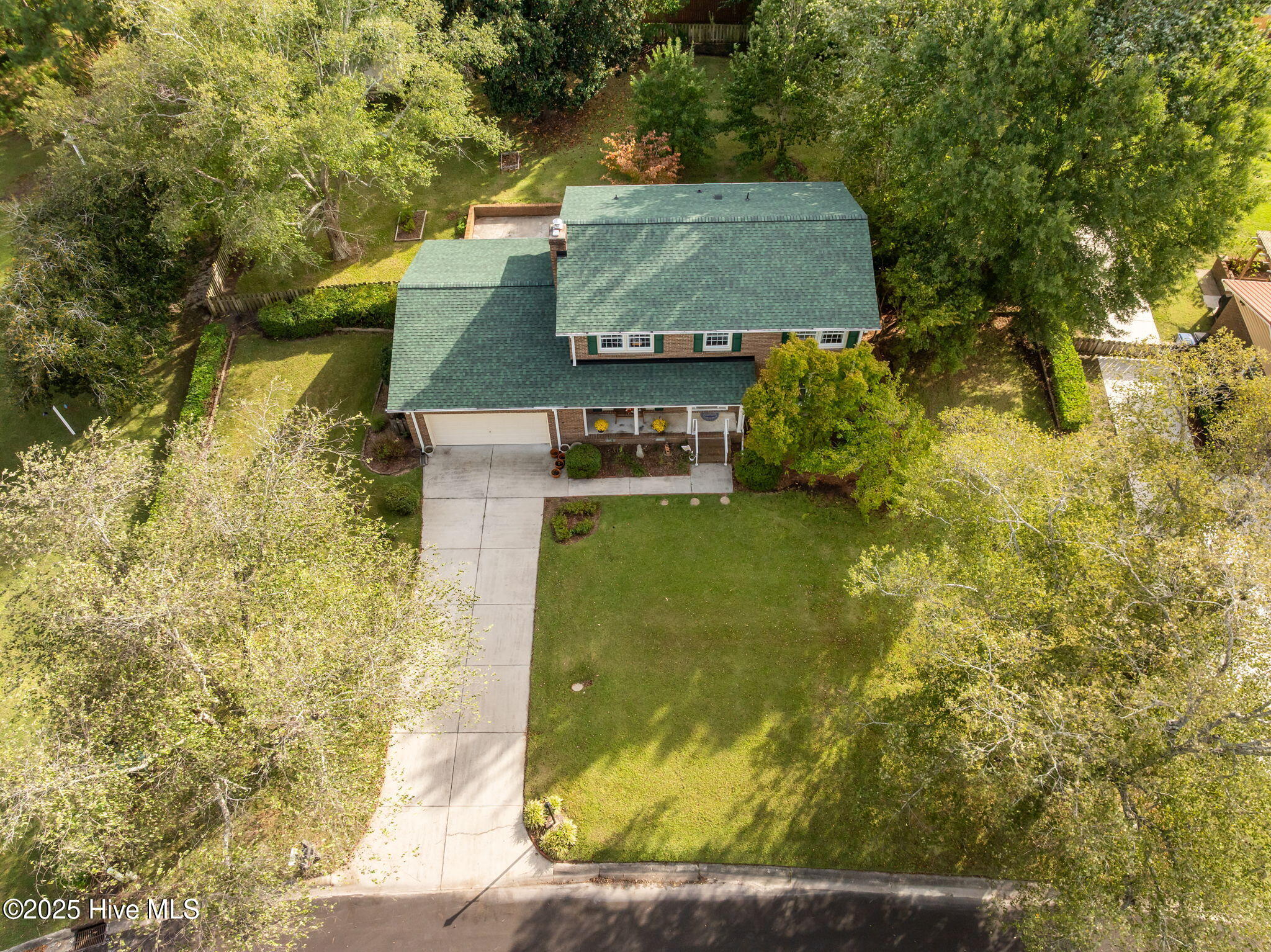 521 University Drive