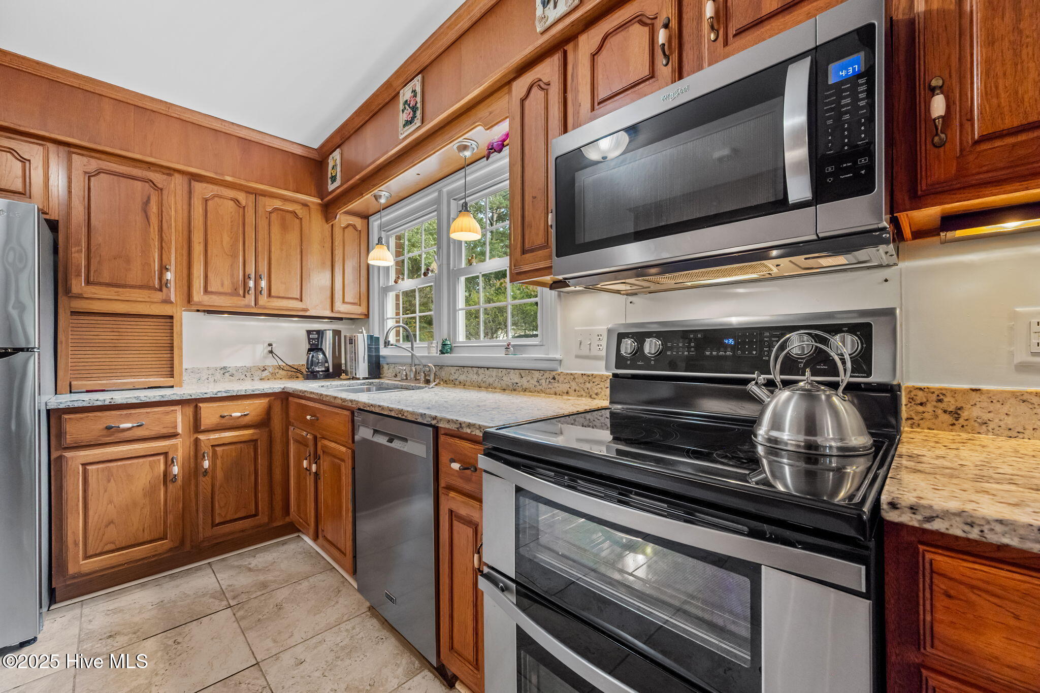 521 University Drive