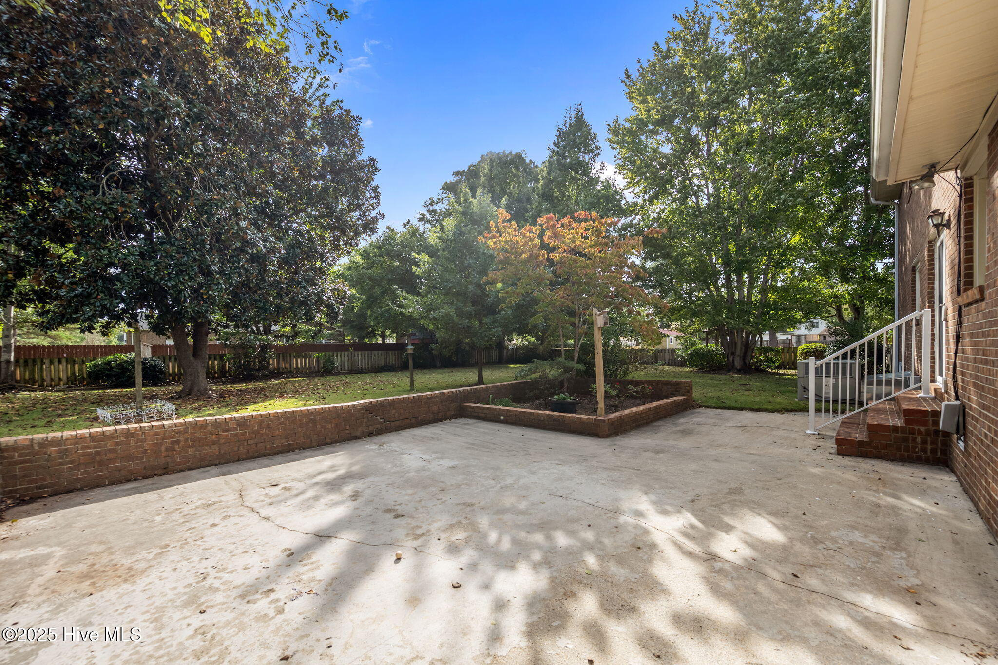 521 University Drive