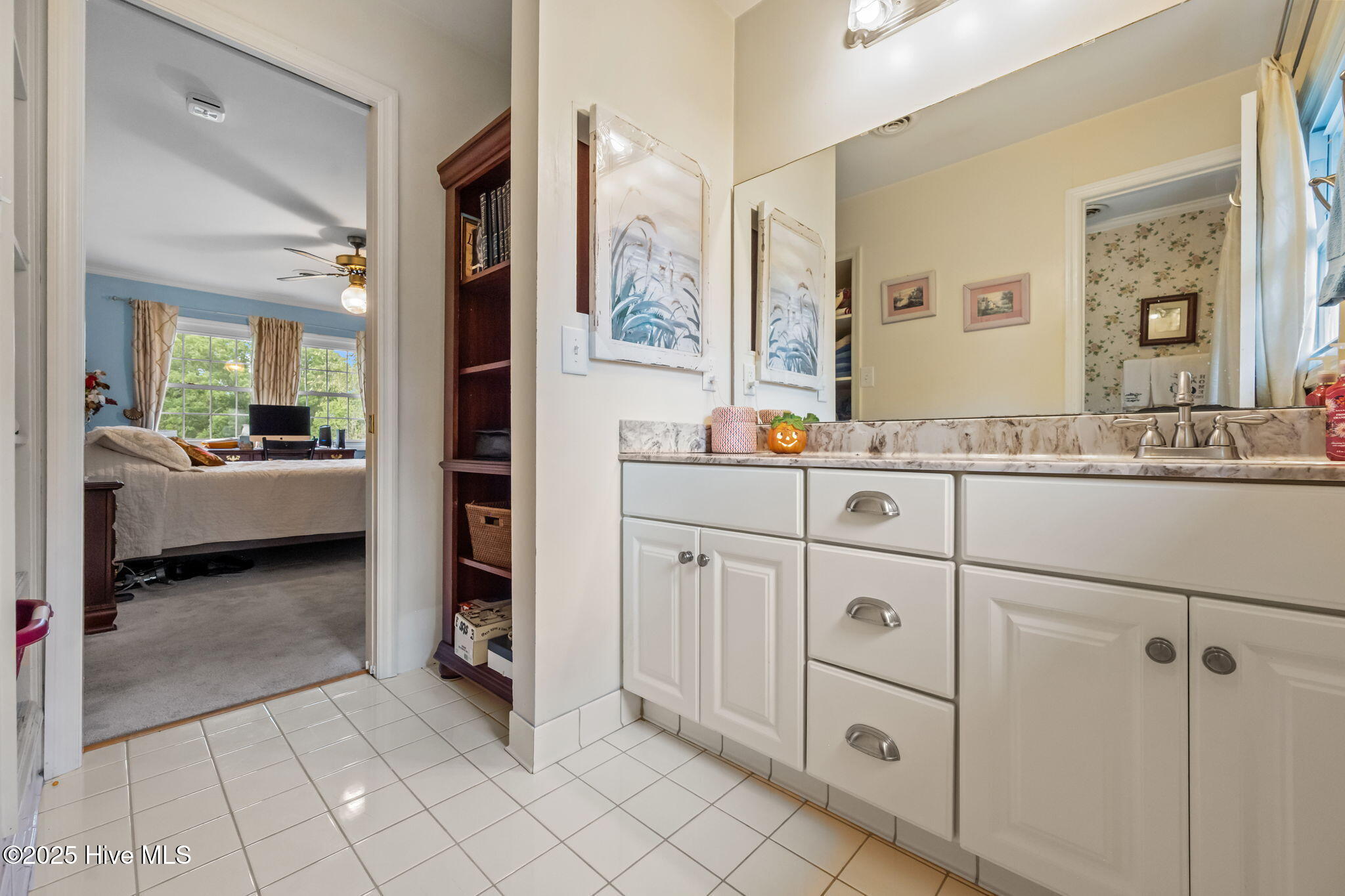 521 University Drive