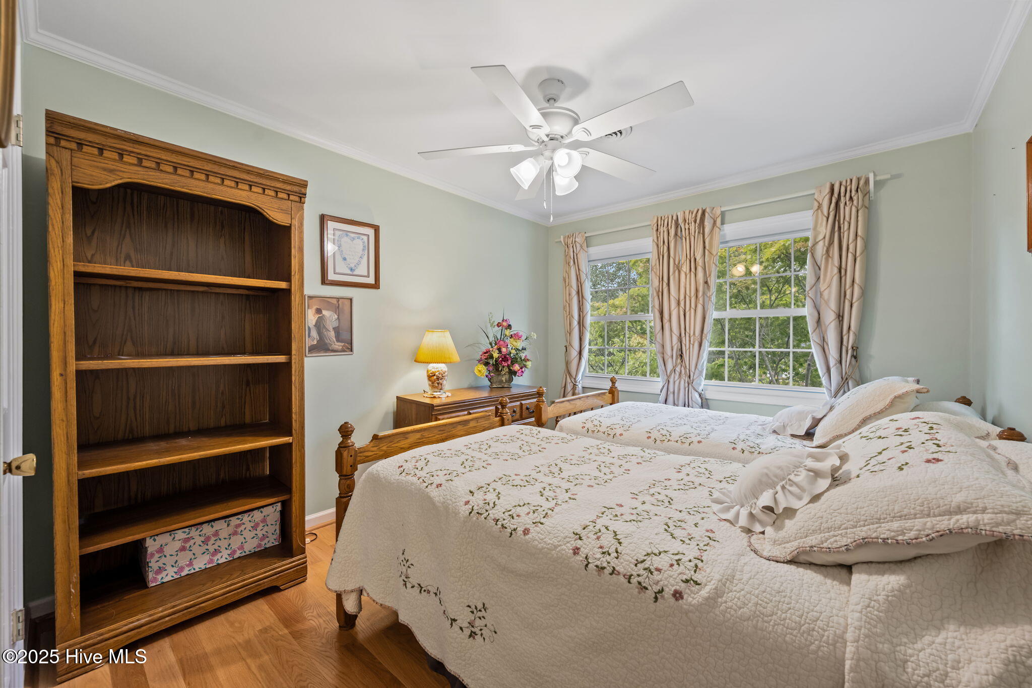 521 University Drive