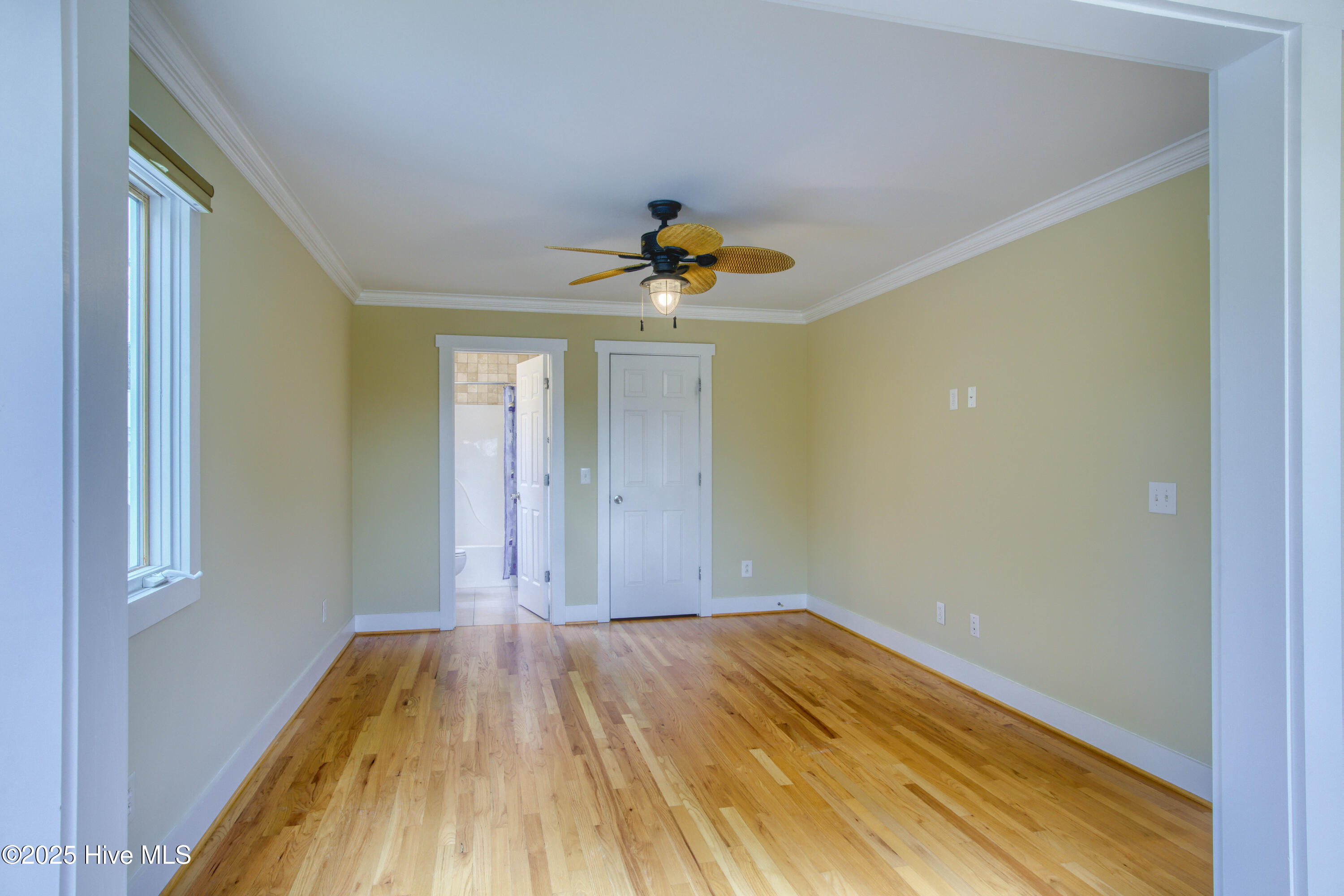 112 Midland Lane