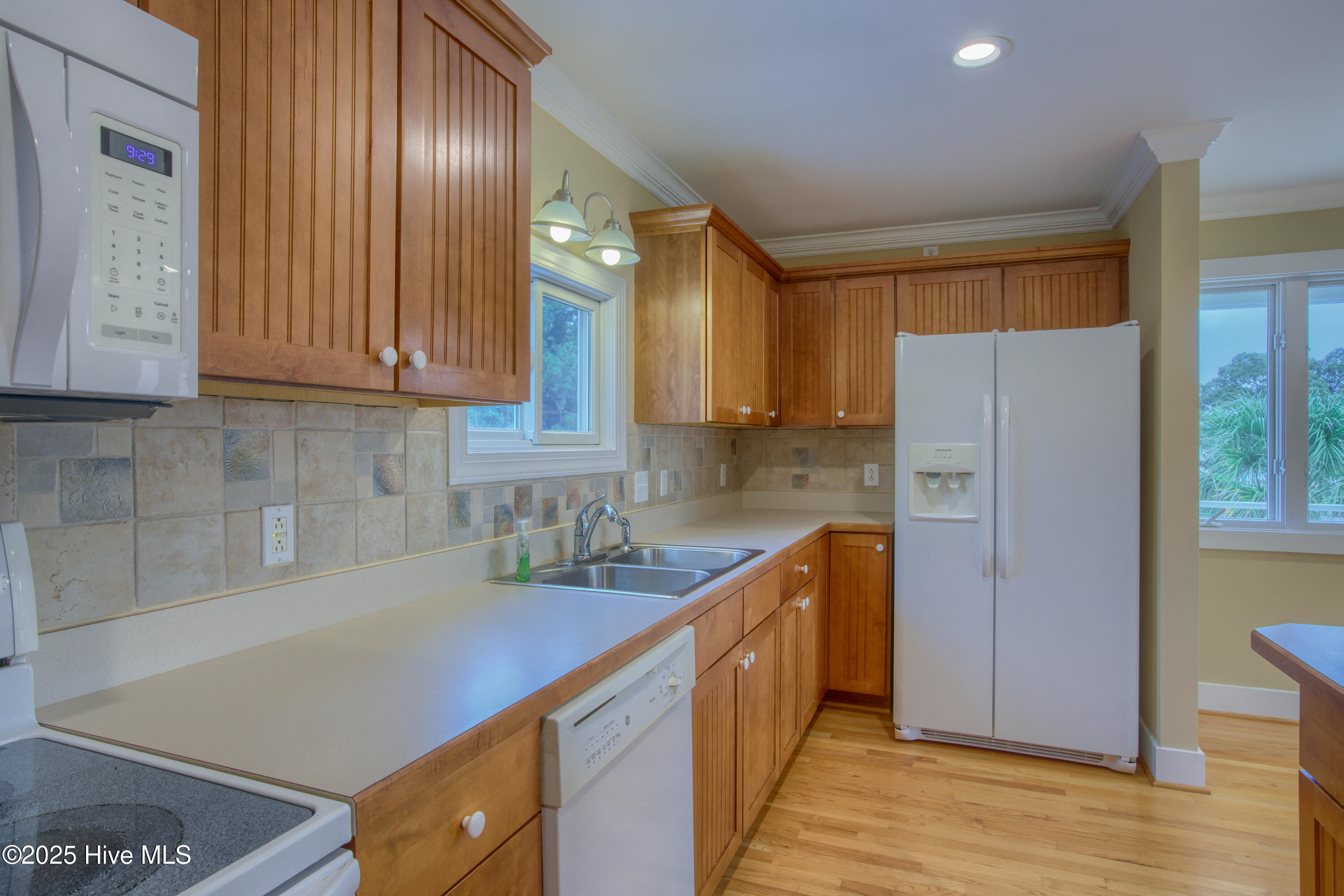 112 Midland Lane