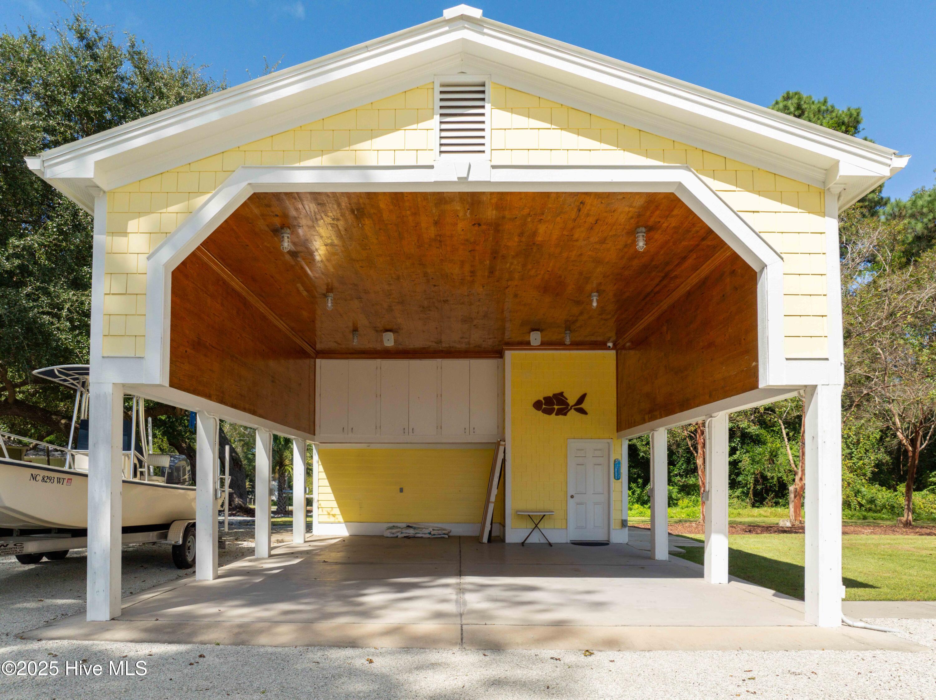 112 Midland Lane
