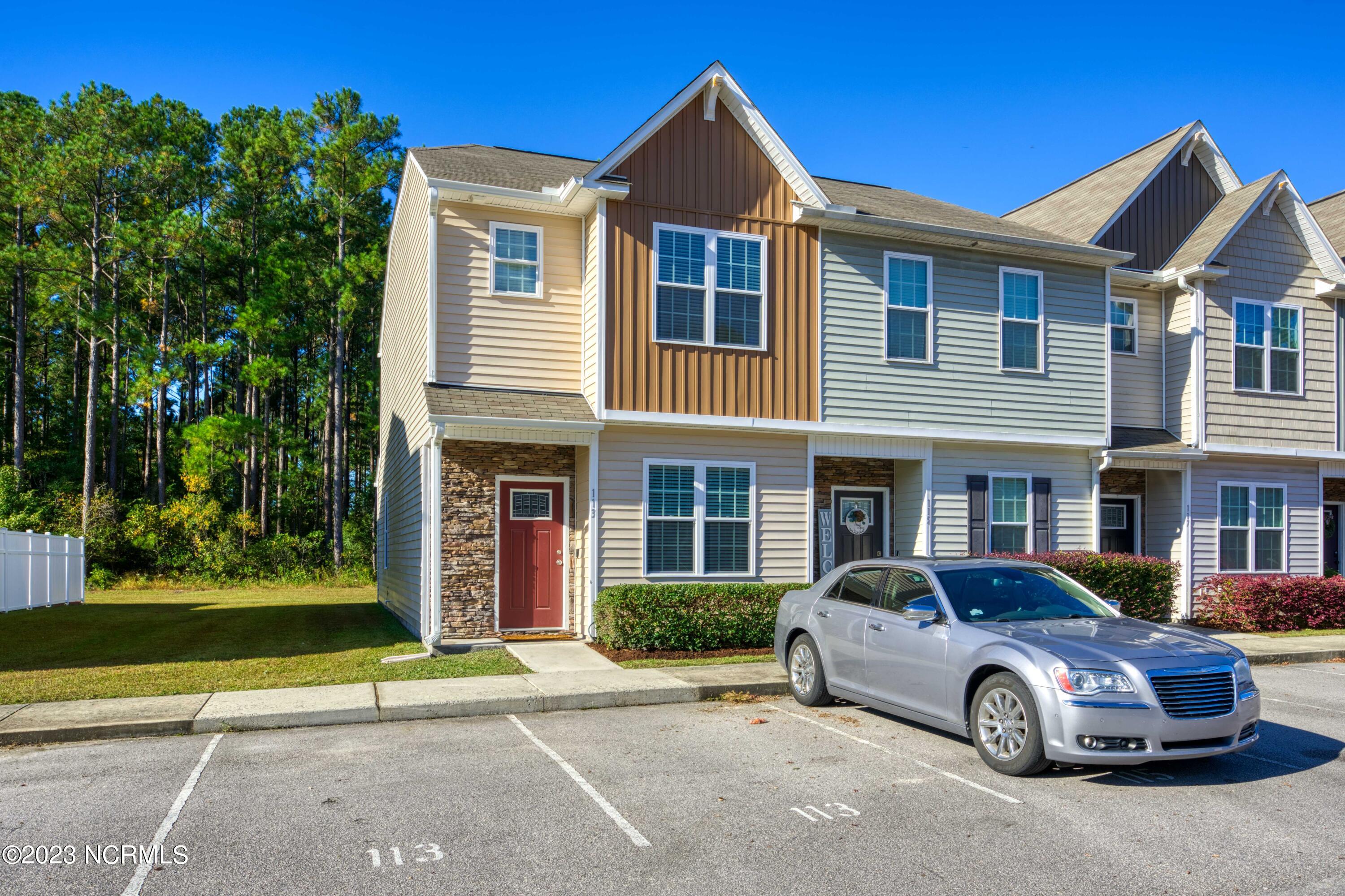 113 Beacon Woods Drive