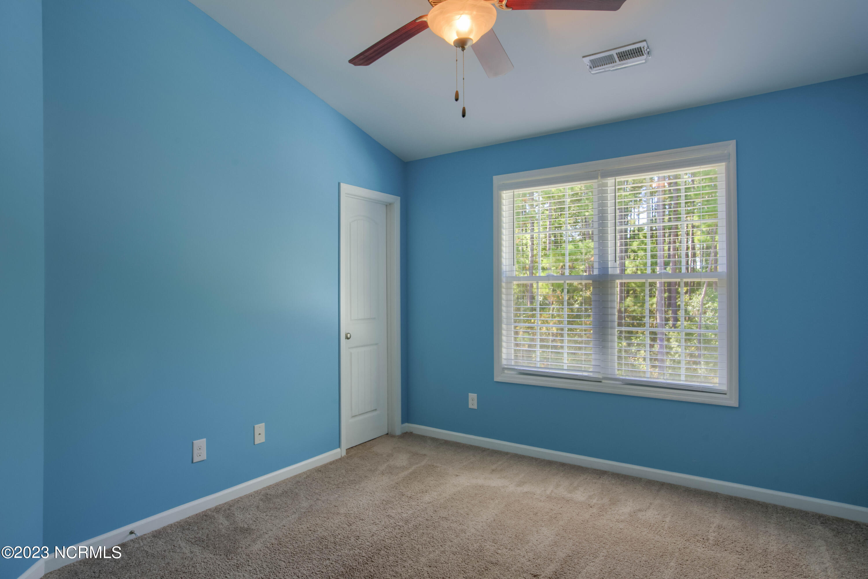 113 Beacon Woods Drive