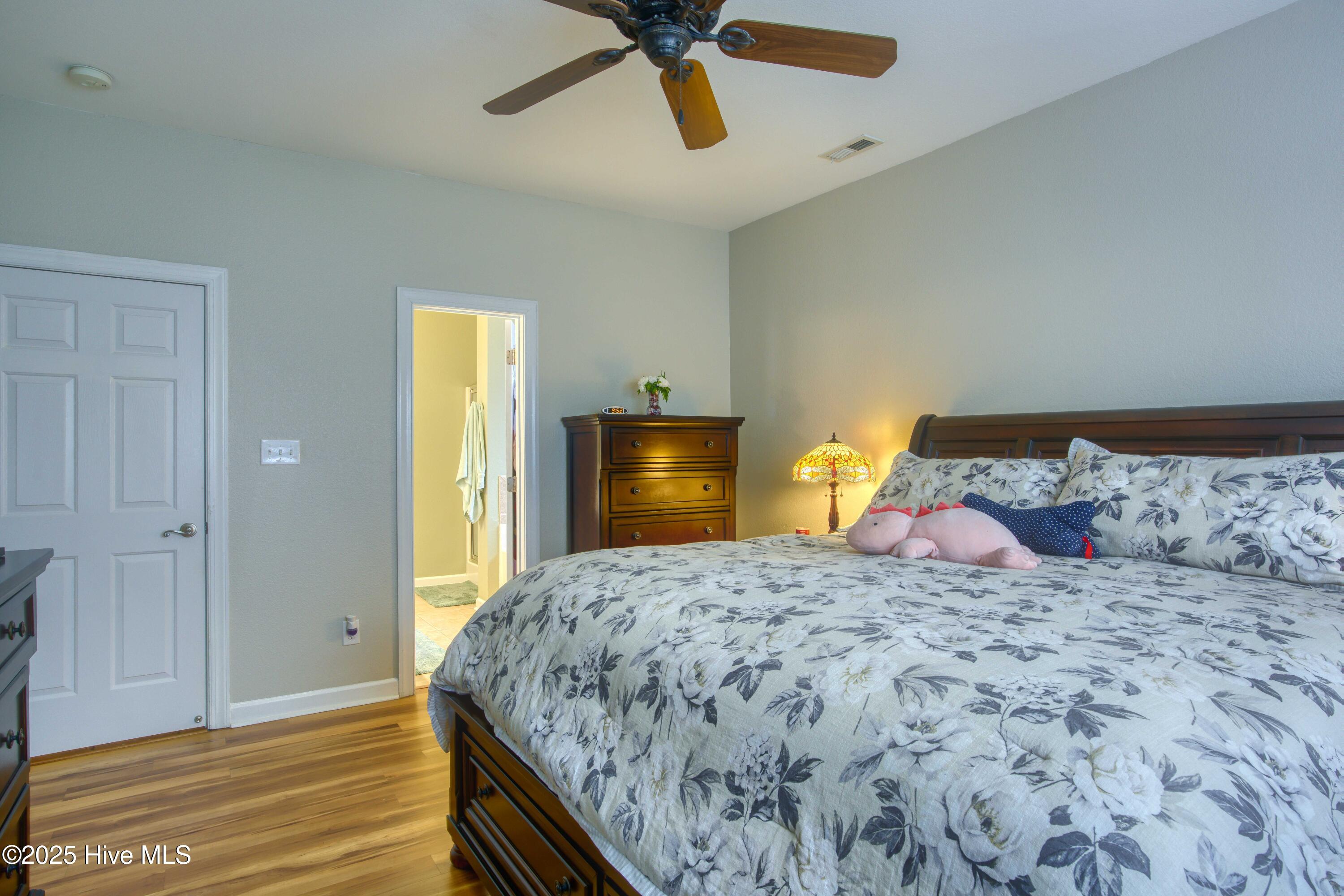 104 Highwood Court