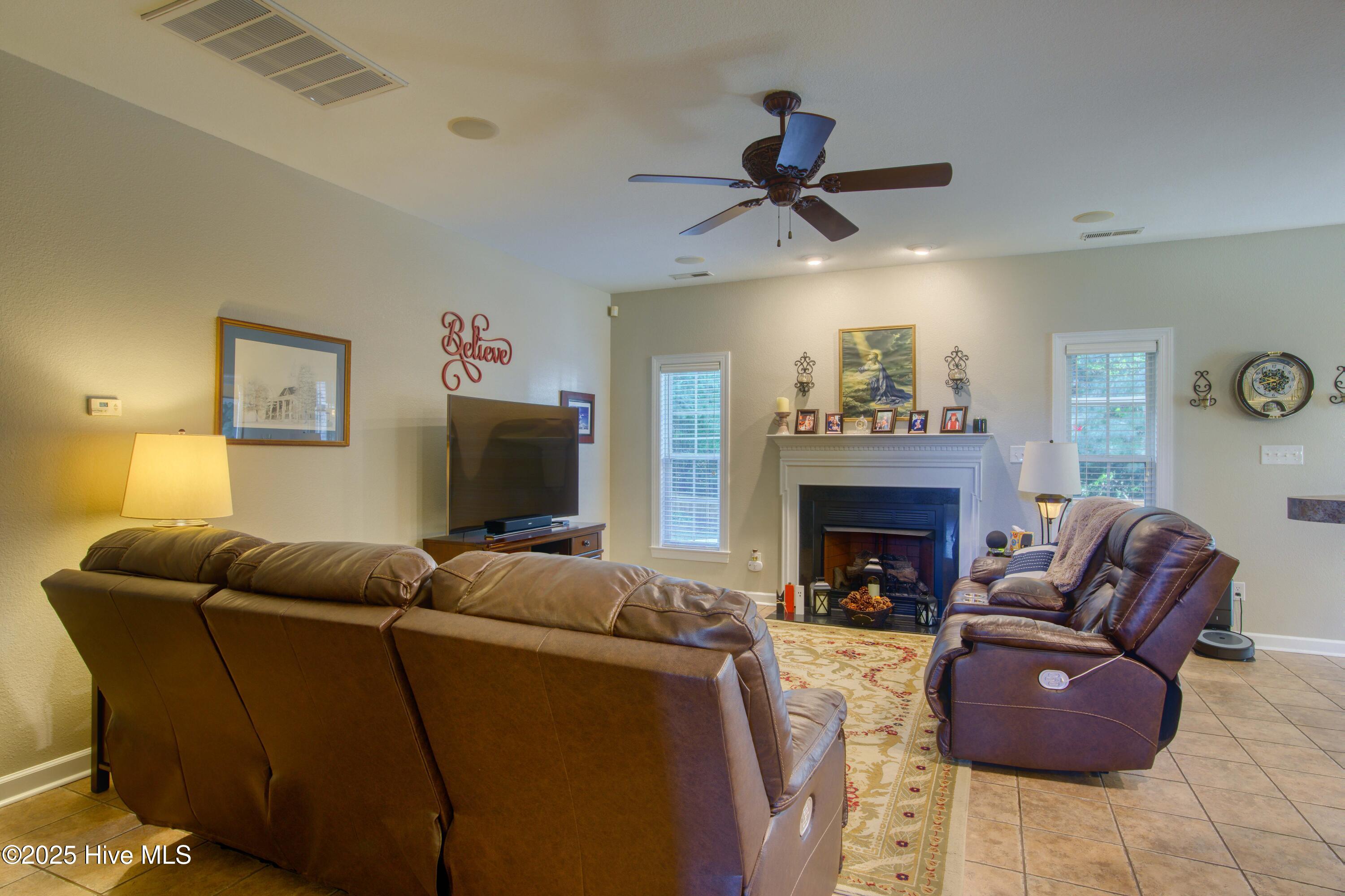 104 Highwood Court