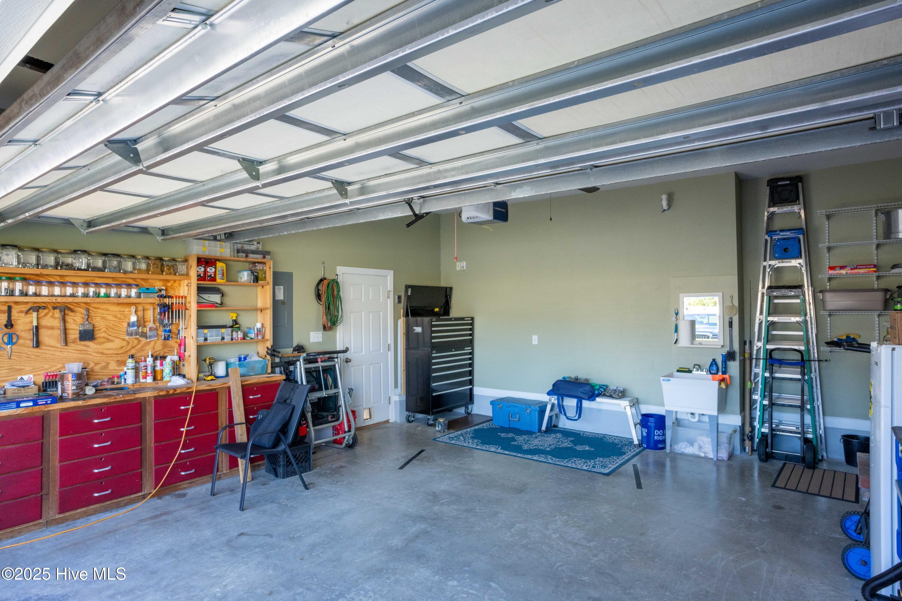 104 Highwood Court