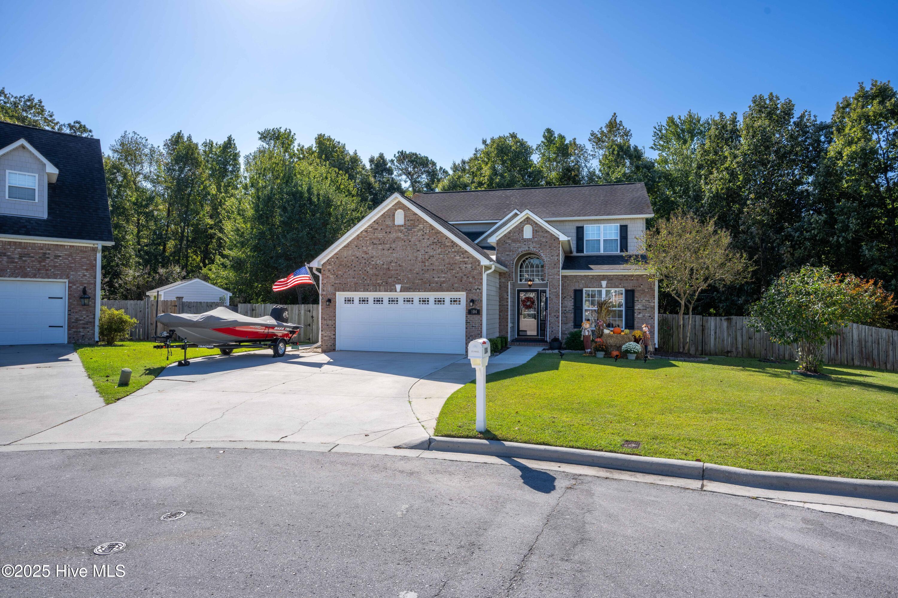 104 Highwood Court