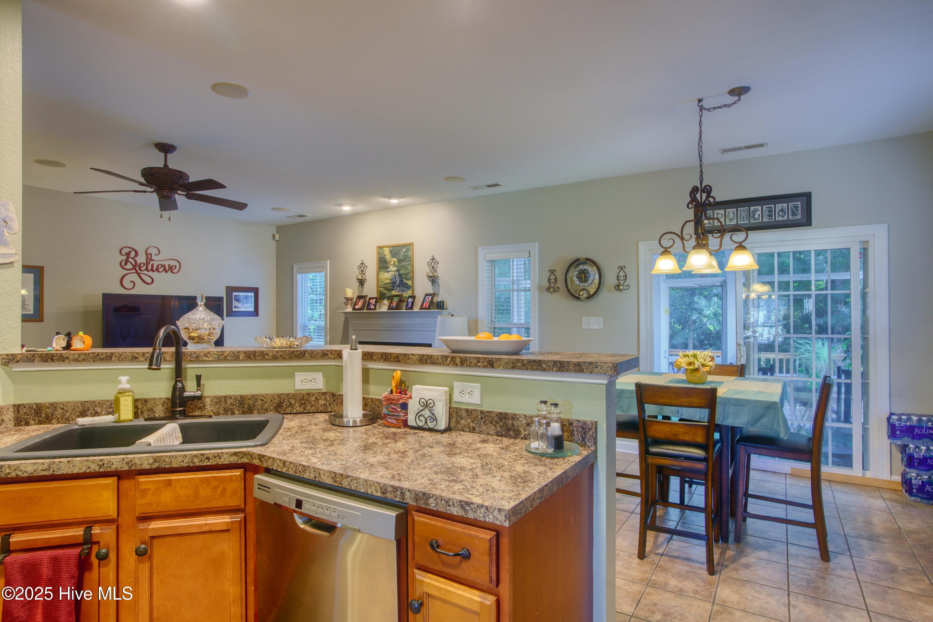 104 Highwood Court
