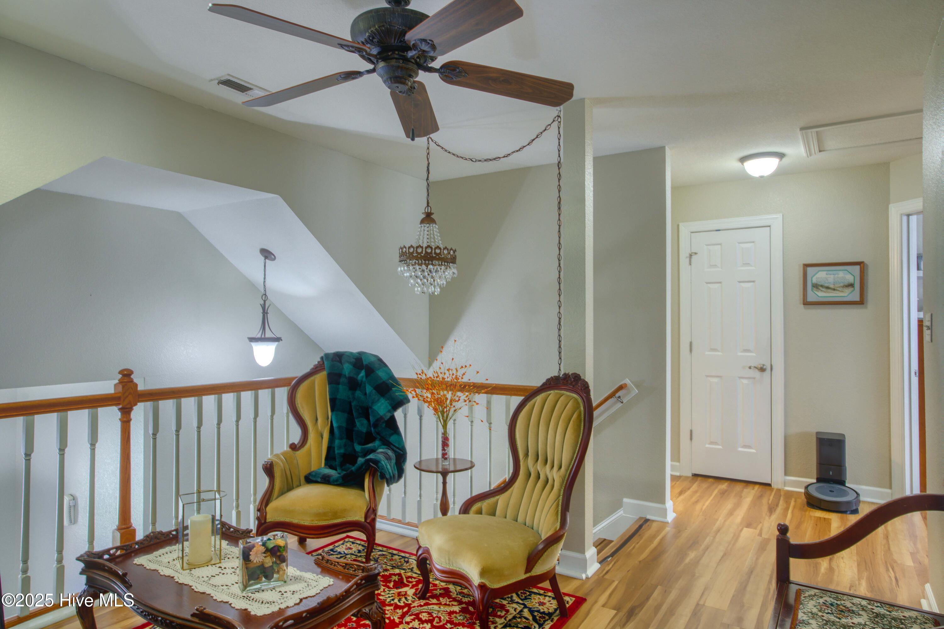 104 Highwood Court