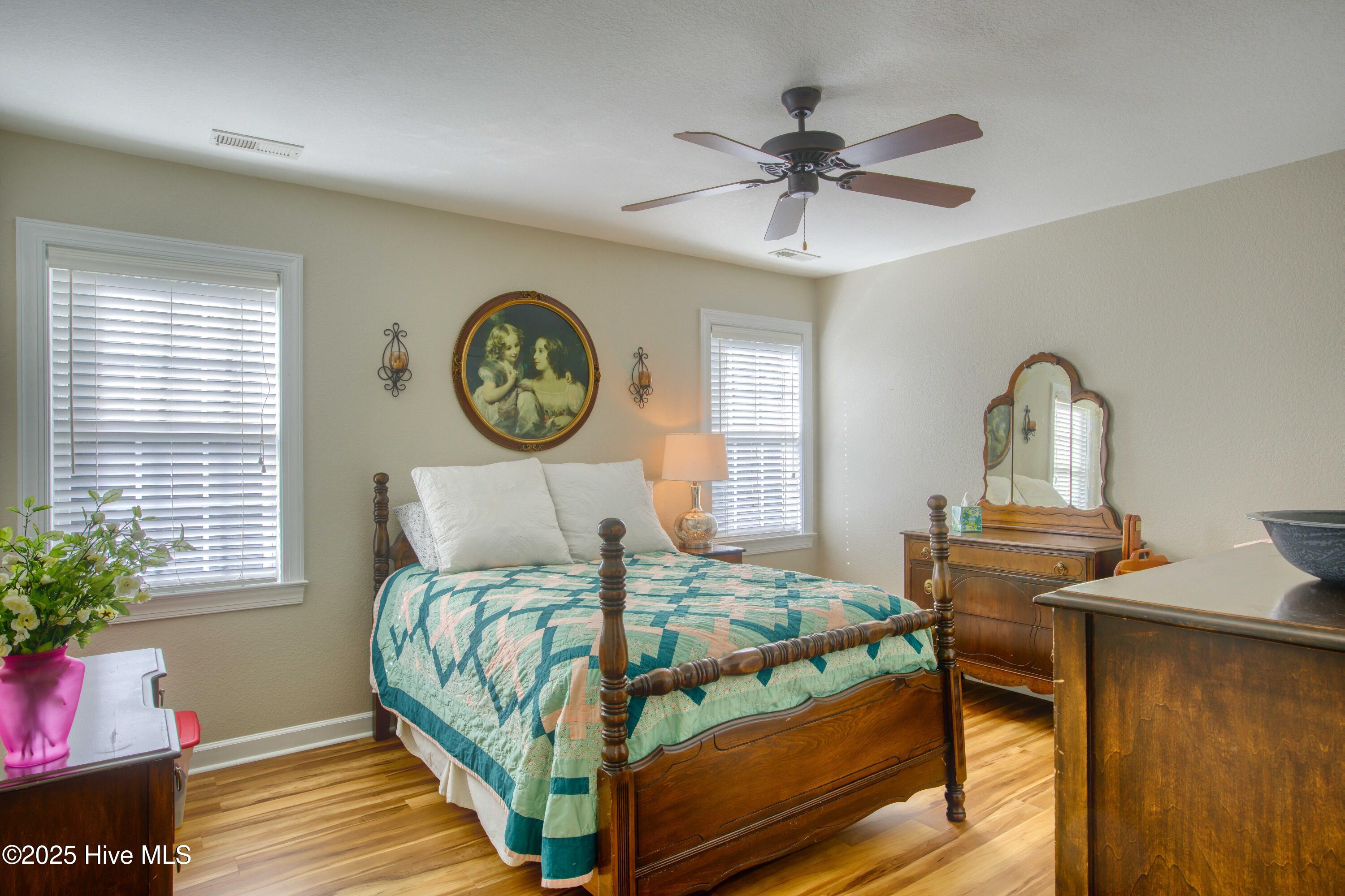 104 Highwood Court