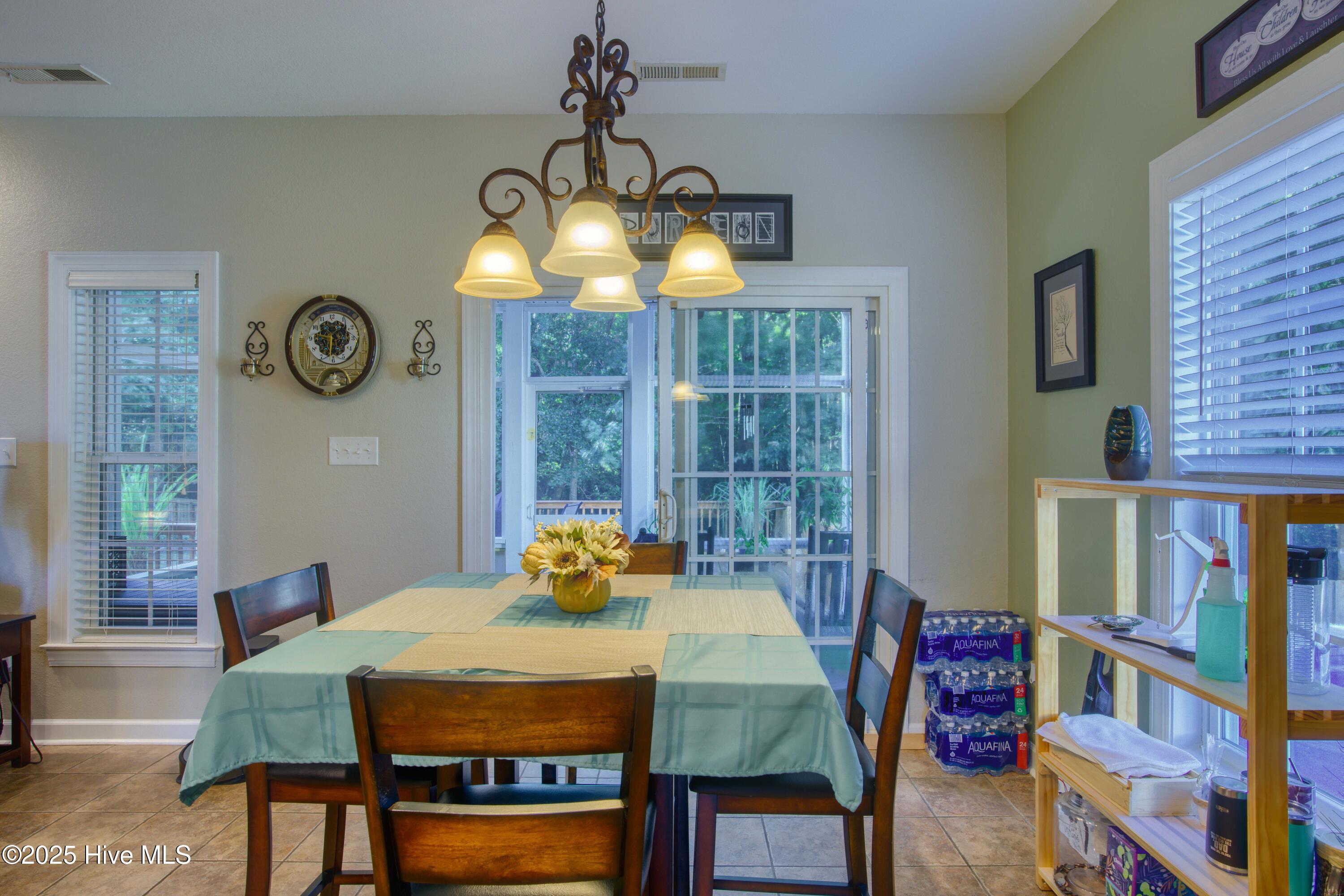 104 Highwood Court