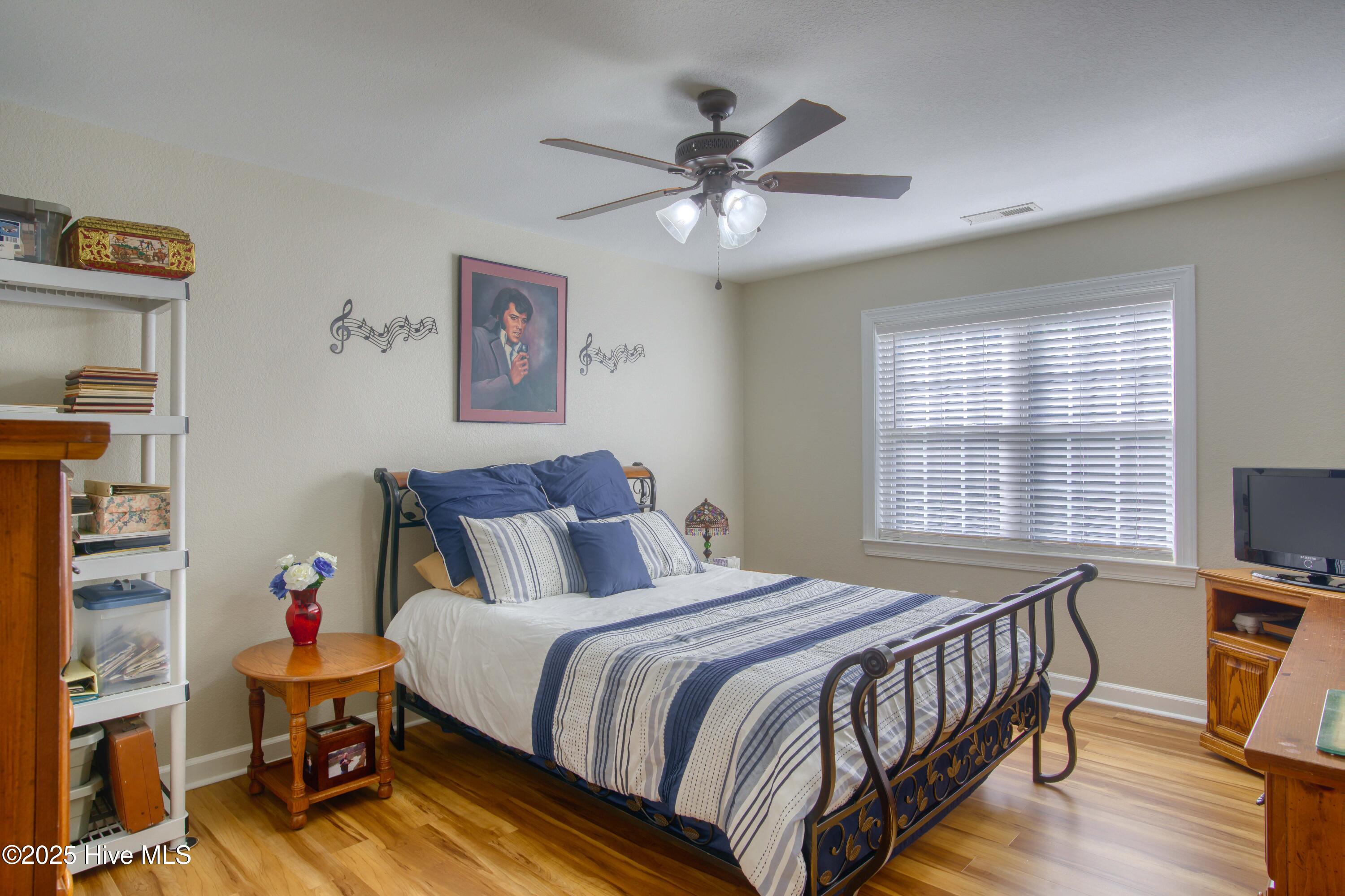 104 Highwood Court