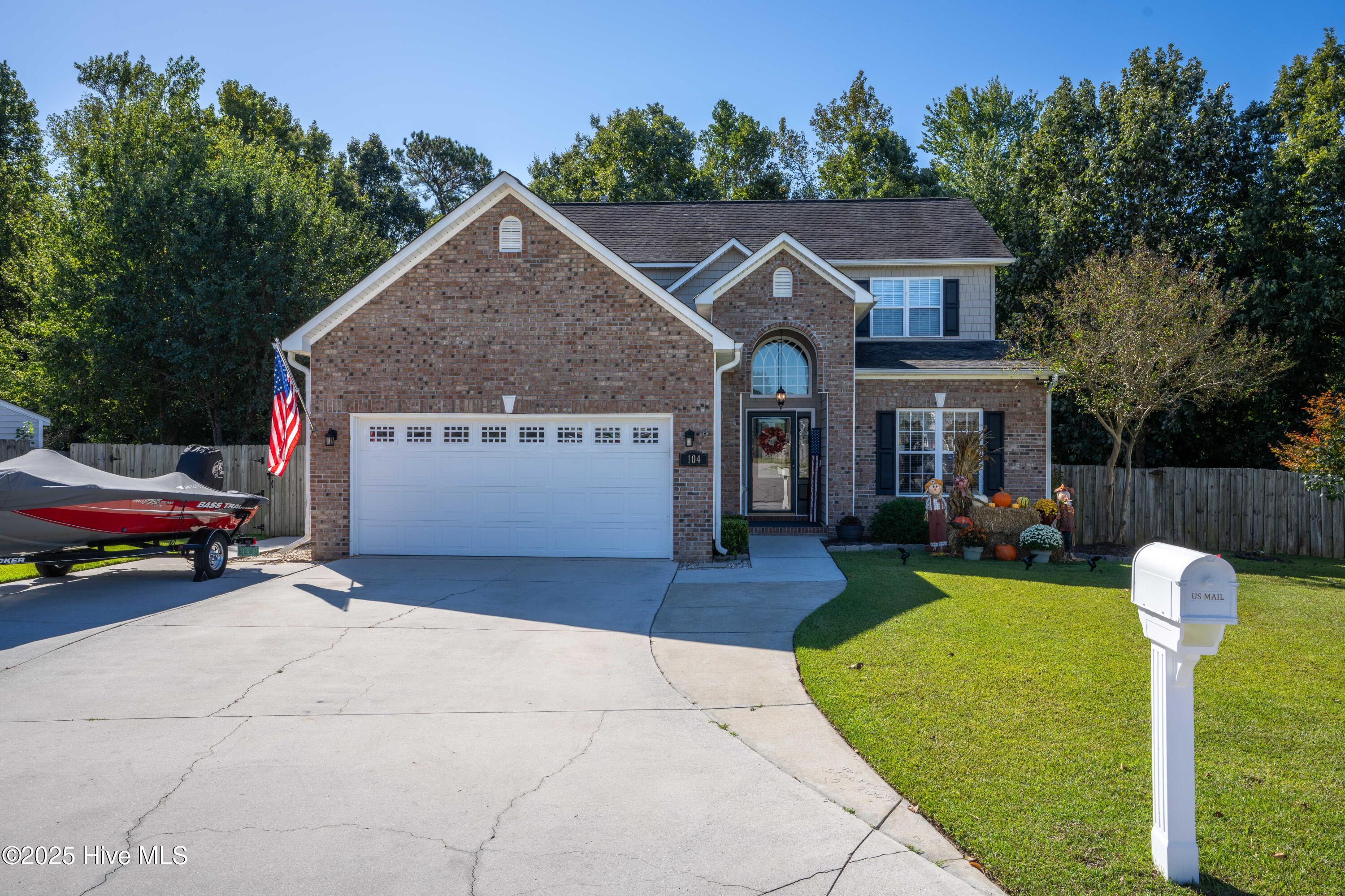 104 Highwood Court