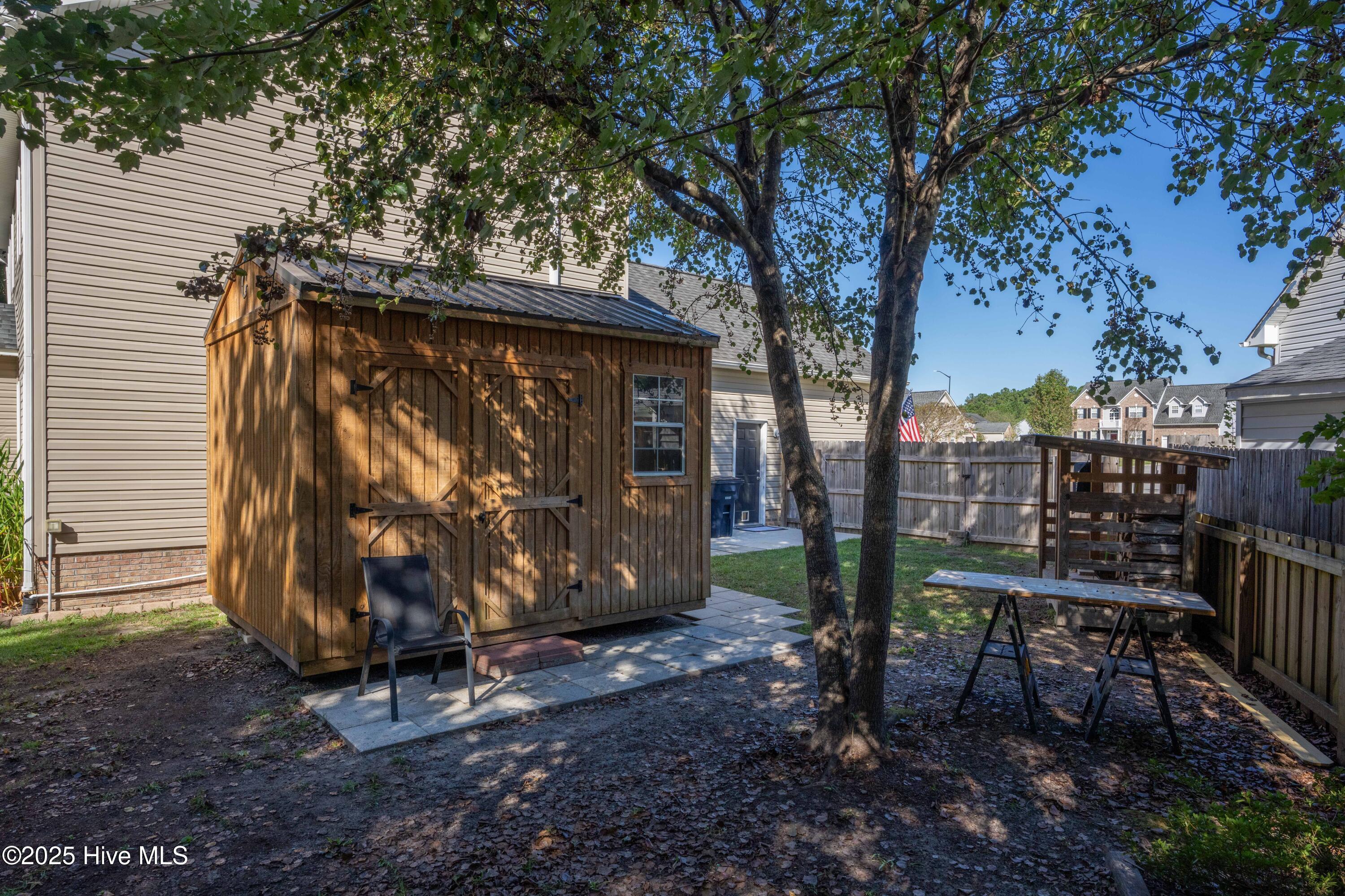 104 Highwood Court