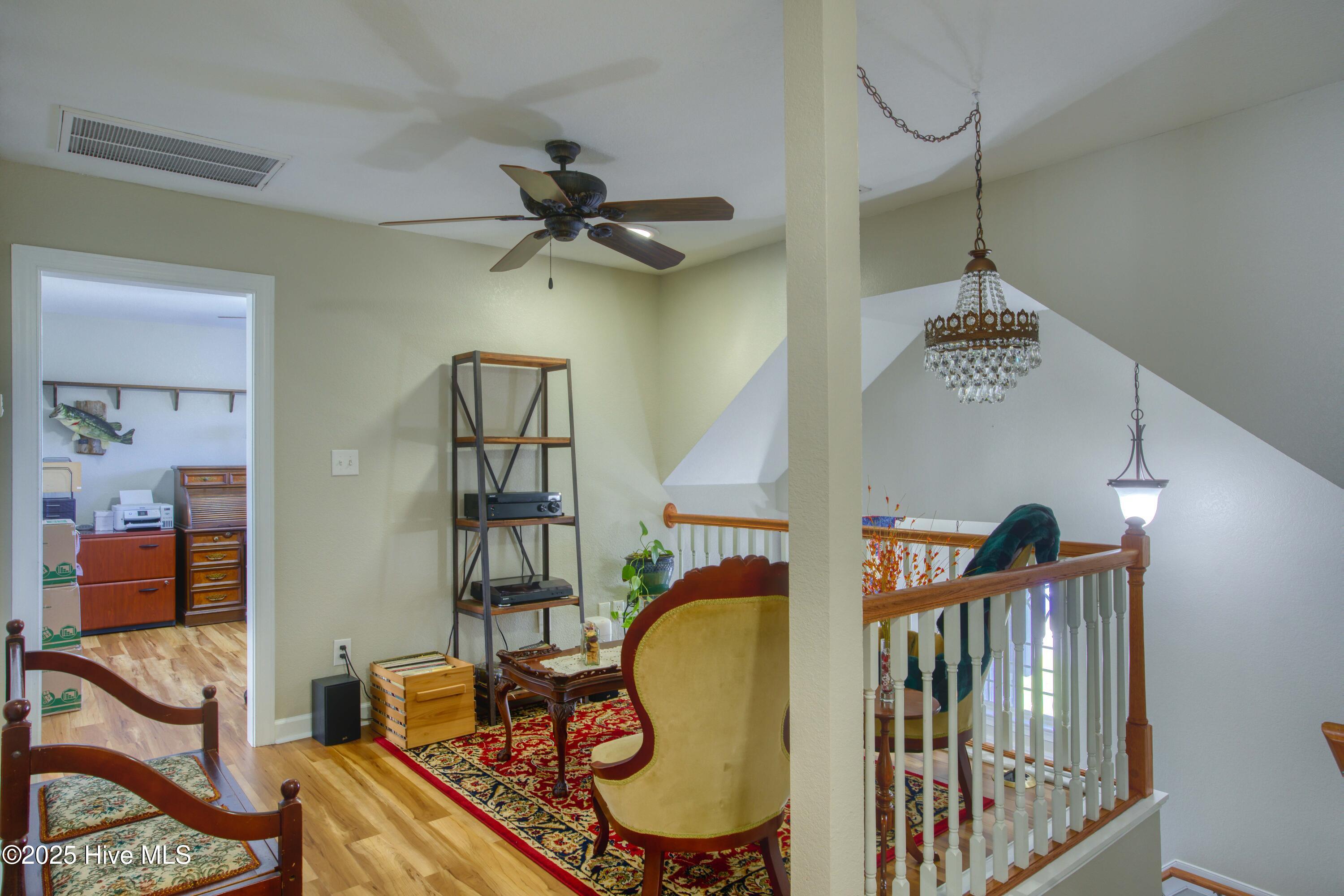 104 Highwood Court
