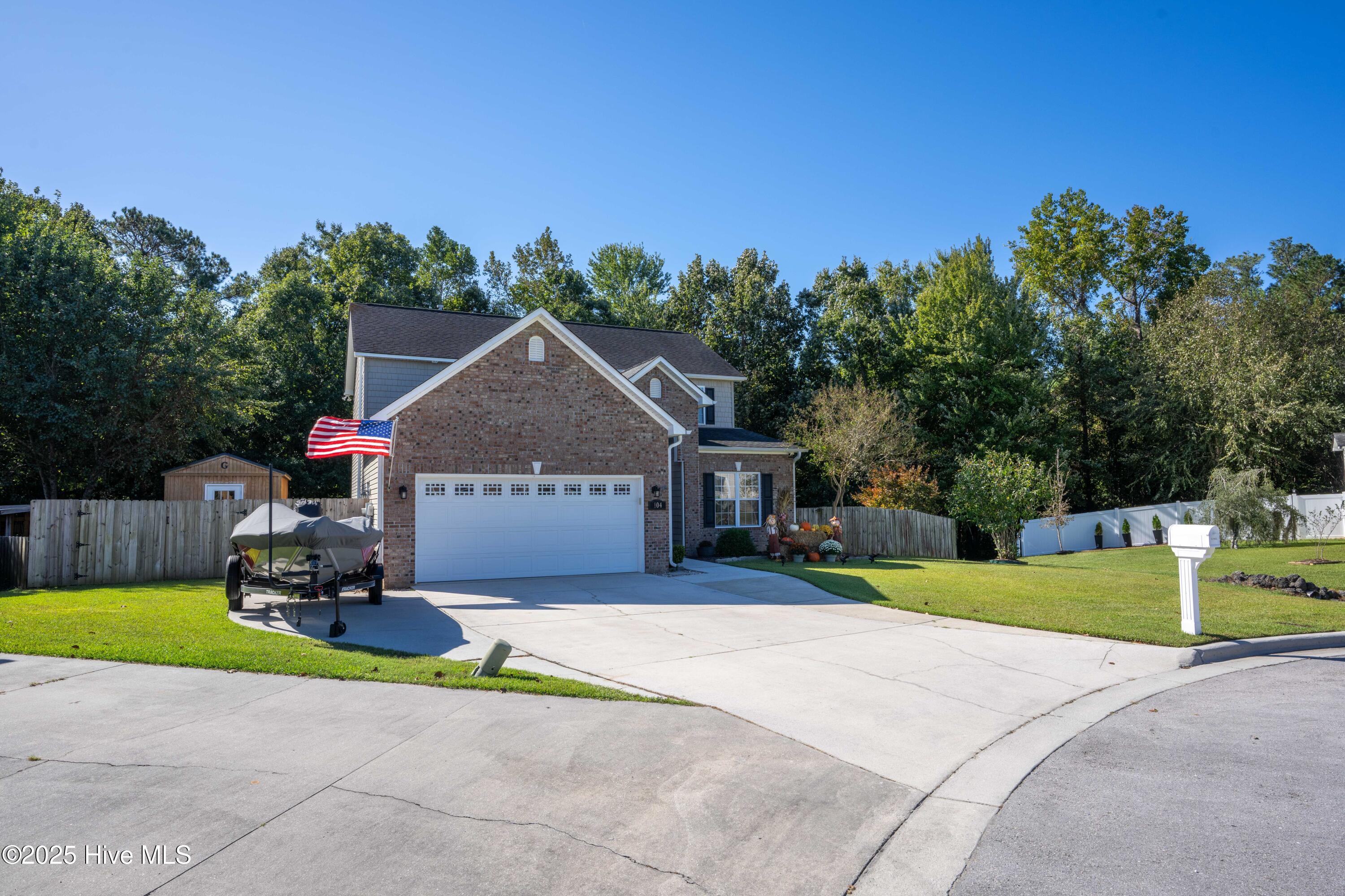 104 Highwood Court