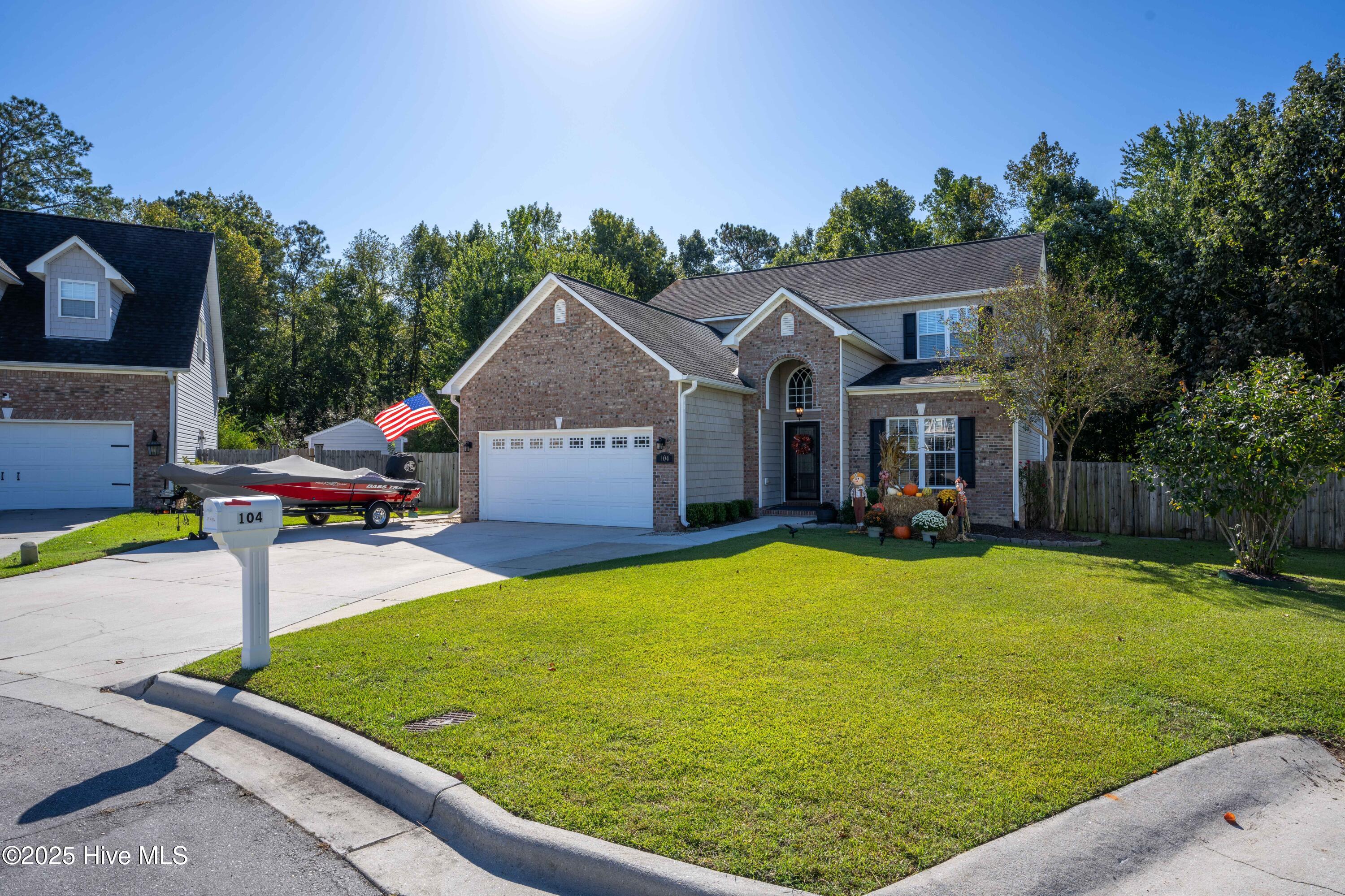 104 Highwood Court