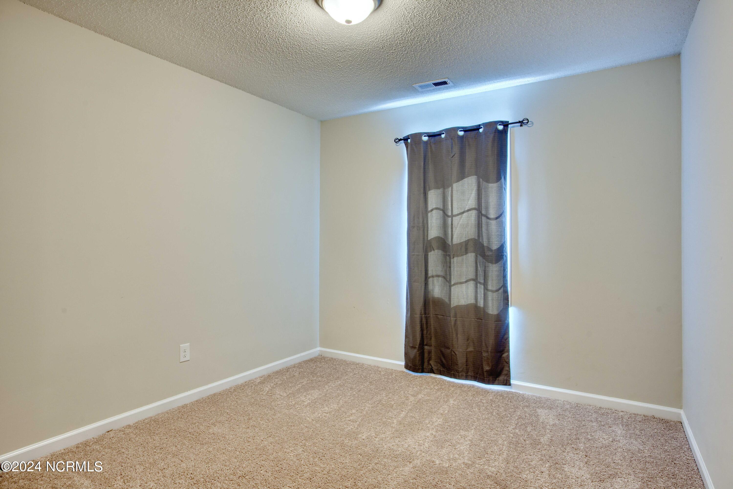 600 Calabash Drive