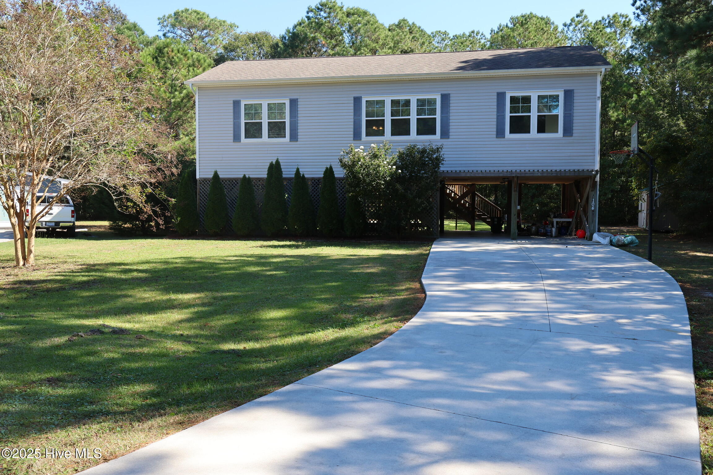 104 Dogwood Court