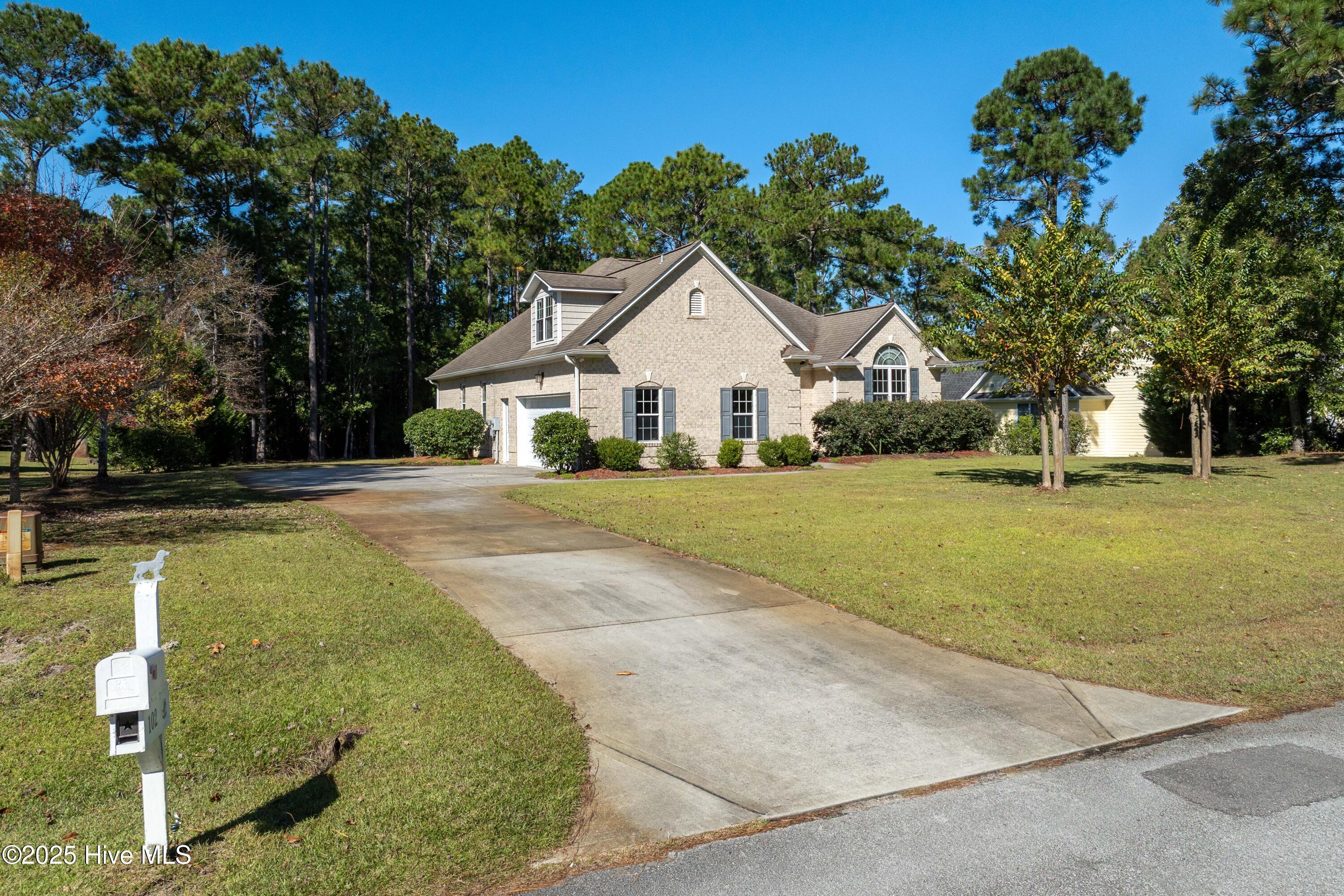 102 Whimbrel Way, Hampstead