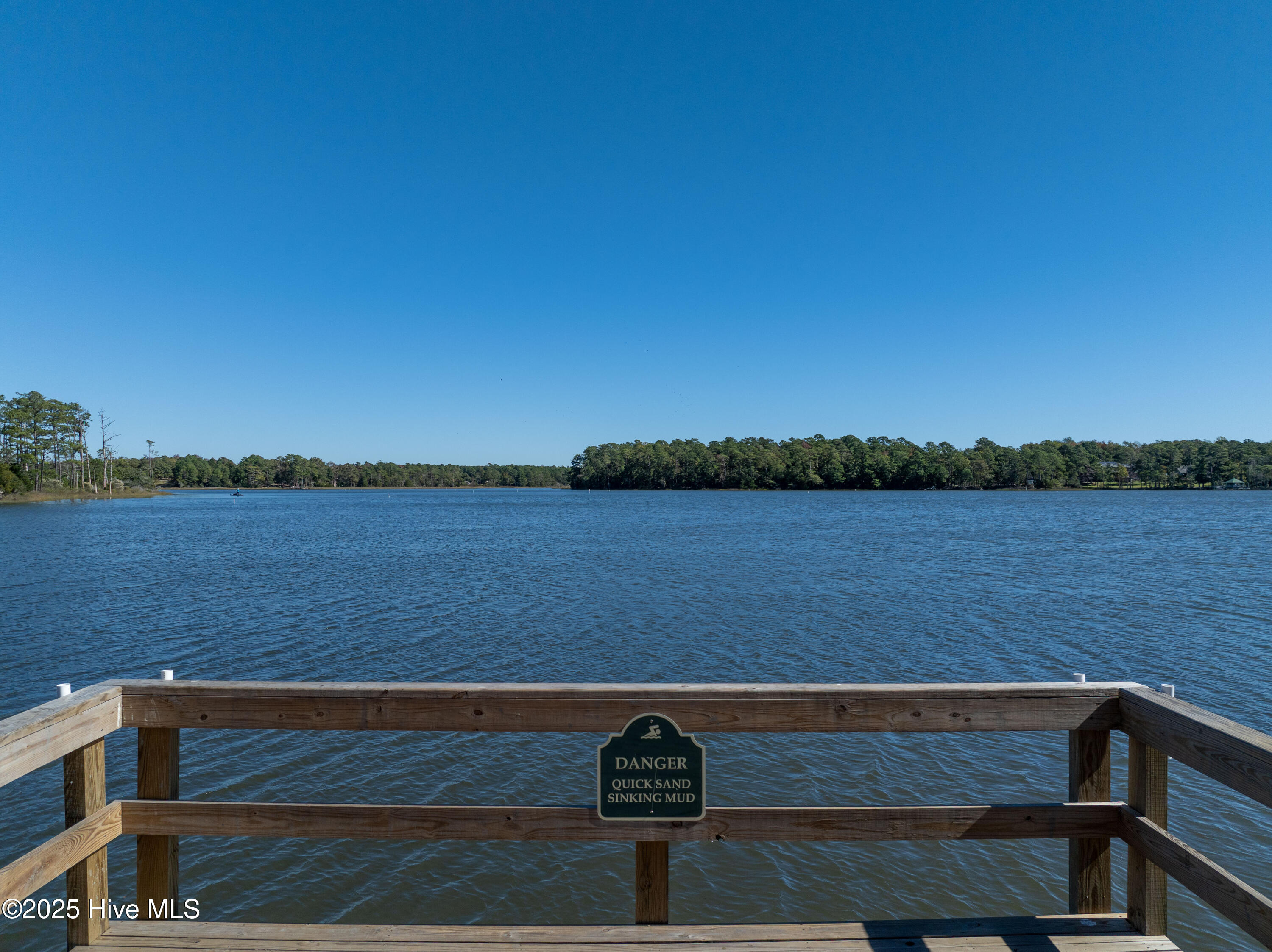 102 Whimbrel Way, Hampstead