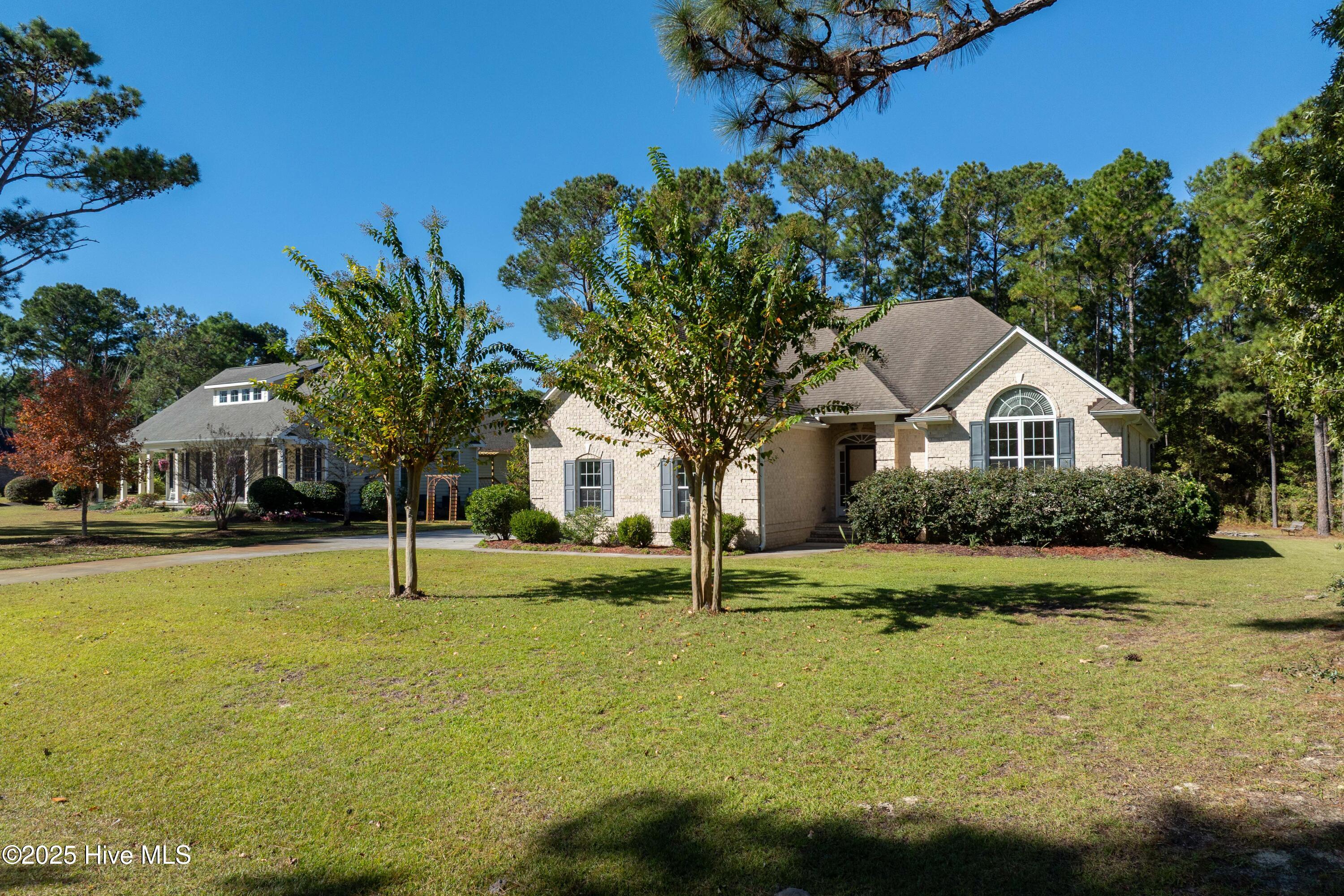 102 Whimbrel Way, Hampstead