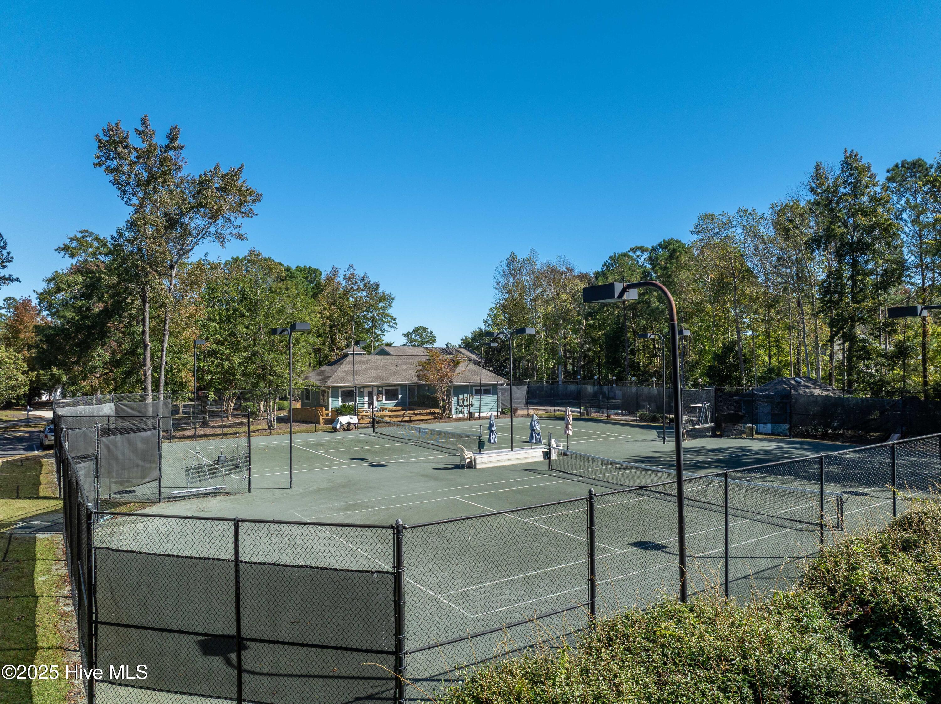 102 Whimbrel Way, Hampstead