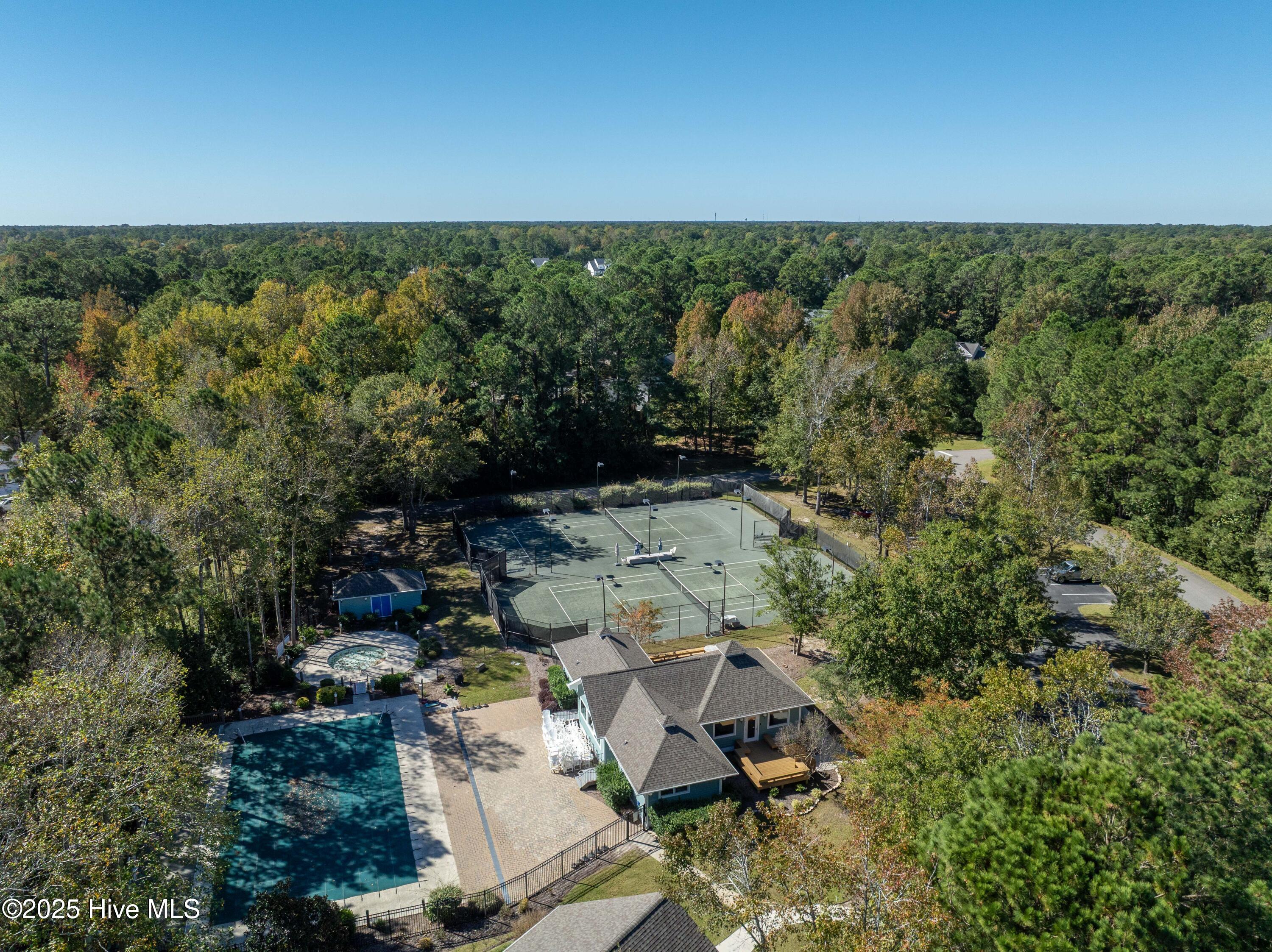 102 Whimbrel Way, Hampstead