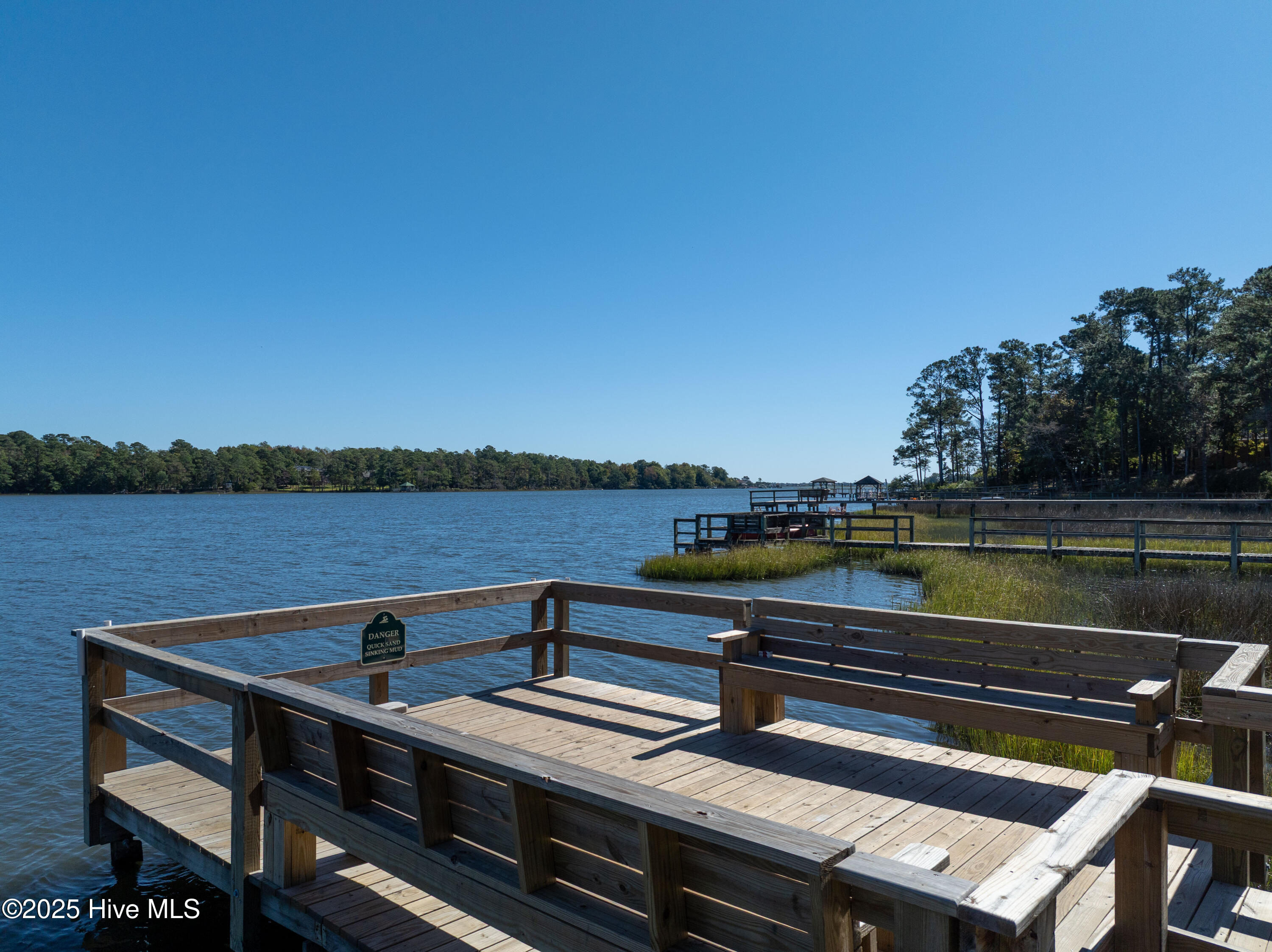 102 Whimbrel Way, Hampstead